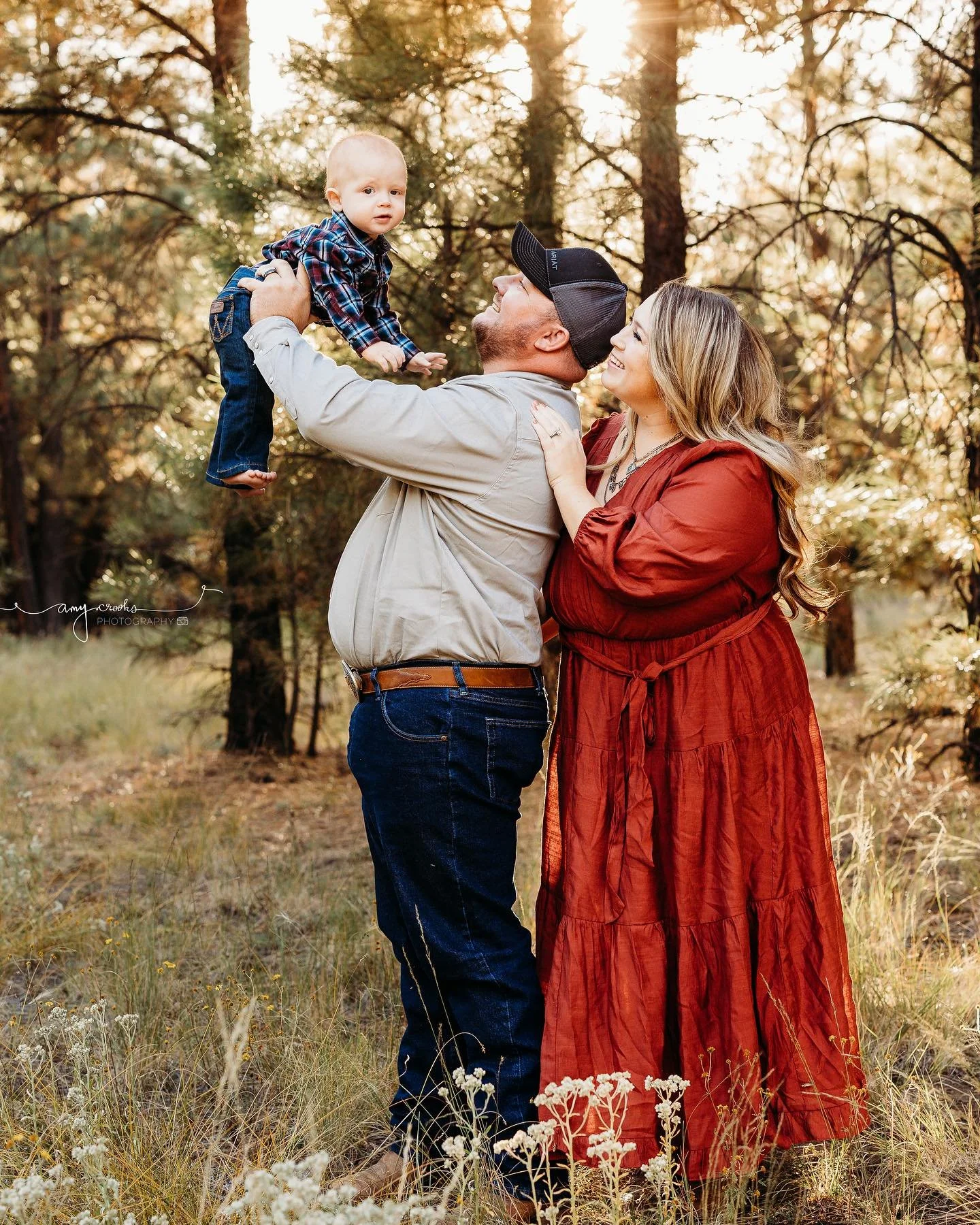 Let me know if there is any interest in Flagstaff sessions.  It was so much fun last year (and cooler). 

I can do wildflowers in August or in the trees in September.  If you want aspens it will probably be a weekday because weekends are crazy. 

DM 