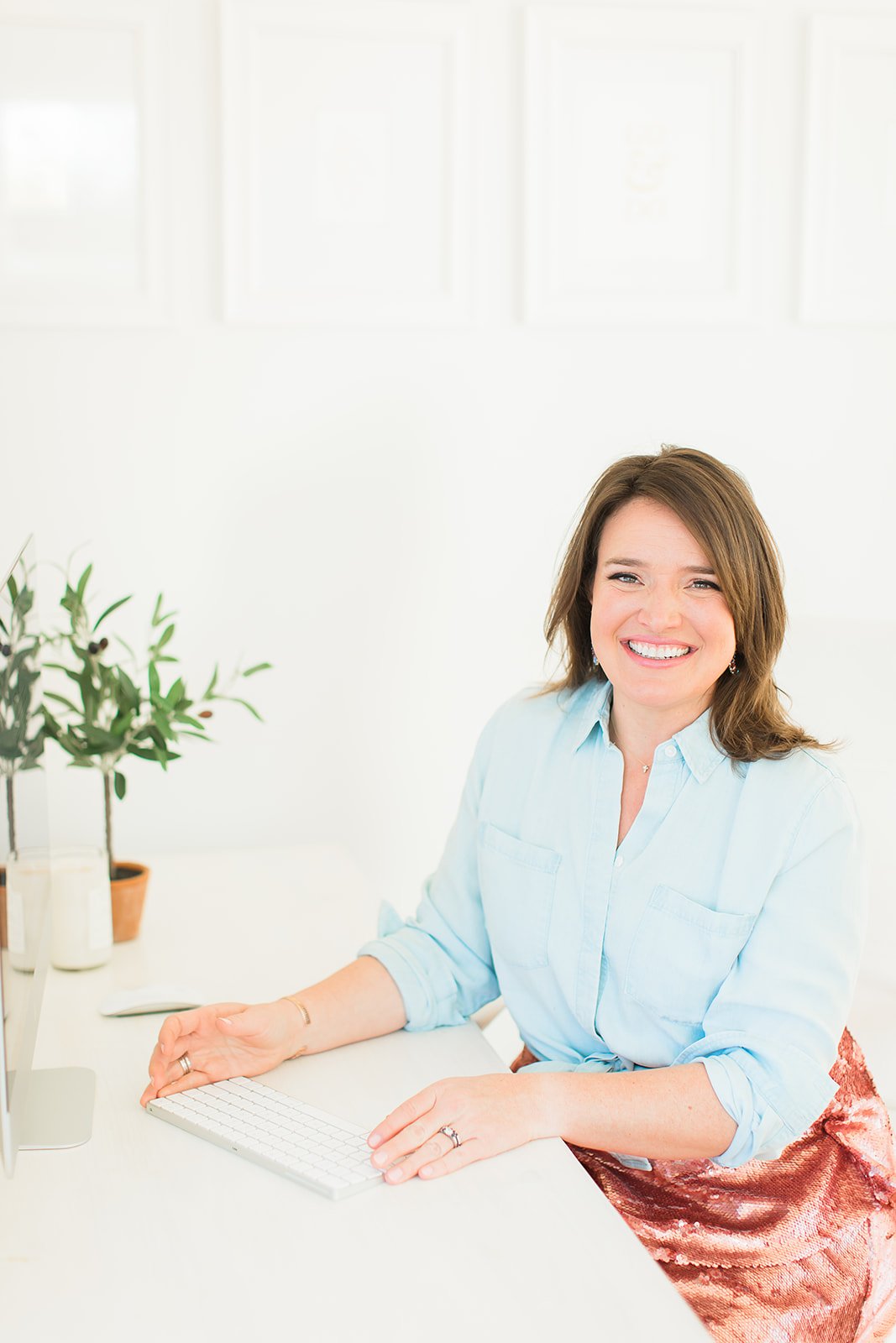 Natalie Weakly, Signature Style Blog