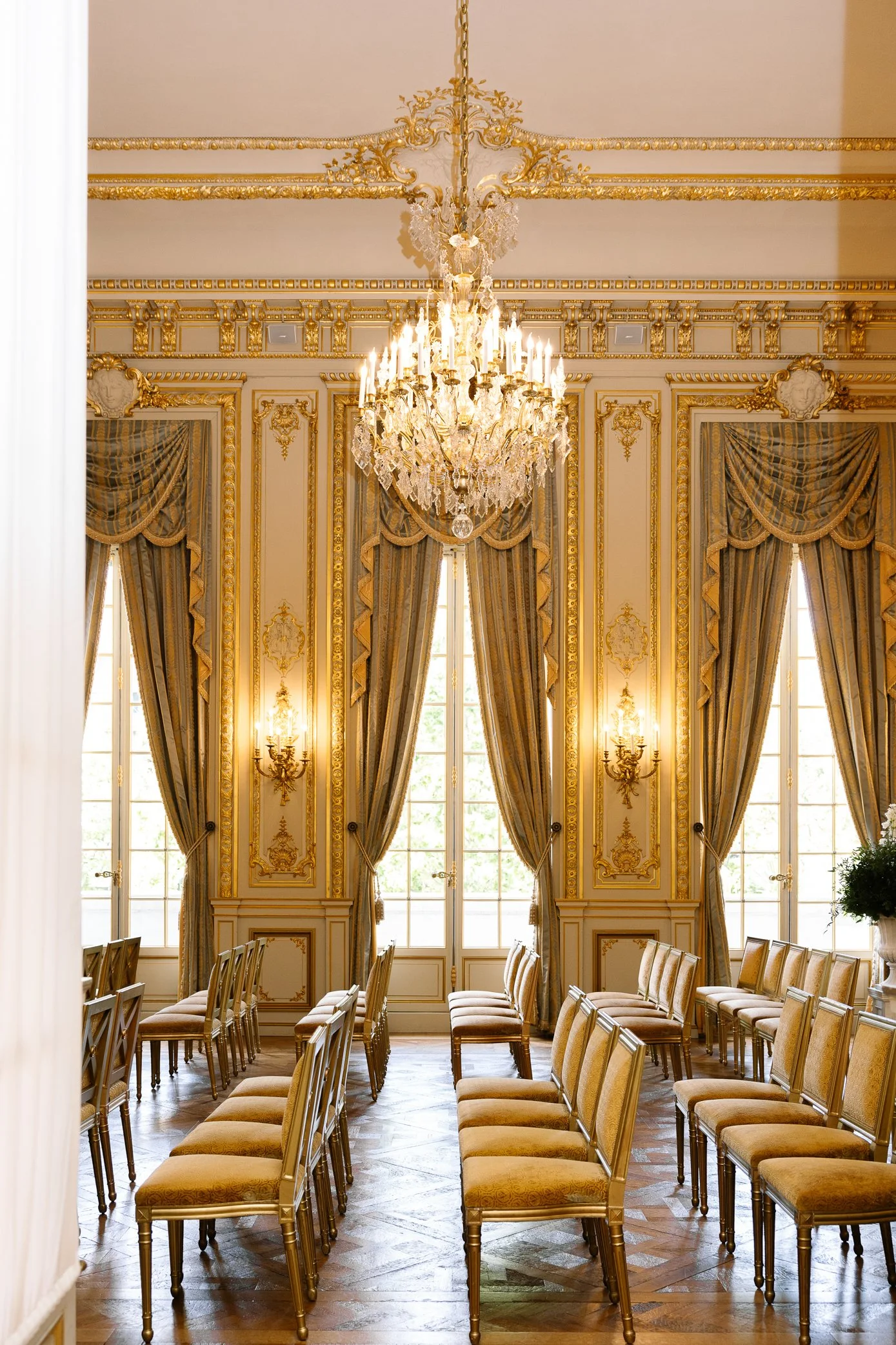 Abigail & Max - Destination Wedding in Shangrila Paris-101.jpg