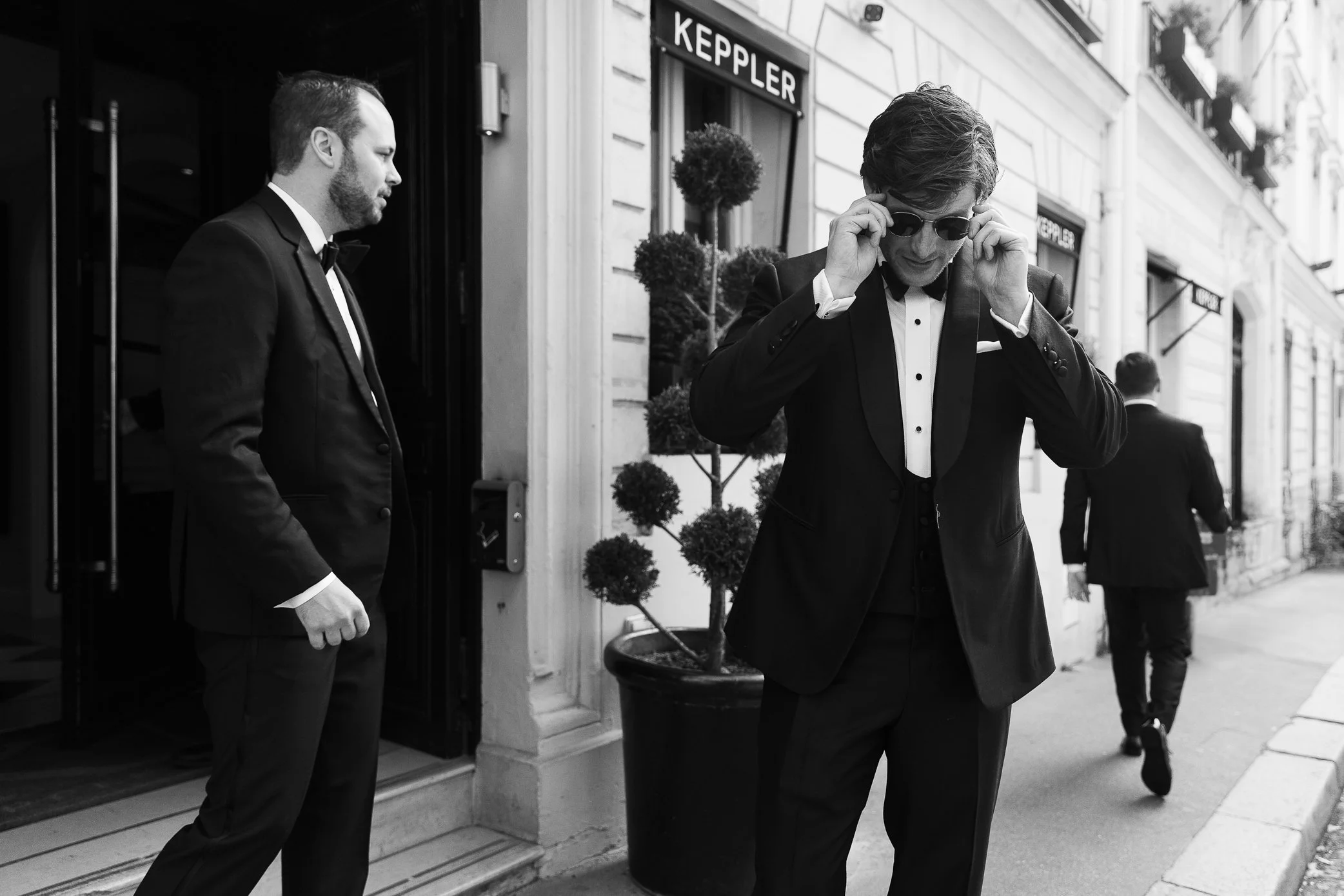 Abigail & Max - Destination Wedding in Shangrila Paris-21.jpg