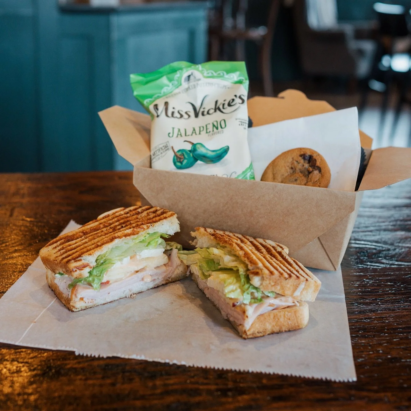Here&rsquo;s a little extra fuel for your Monday ✌️
Sourdough bread panini with sliced turkey, fresh apple slices, soft brie cheese our delicious tangy secret sauce and crisp romaine.
