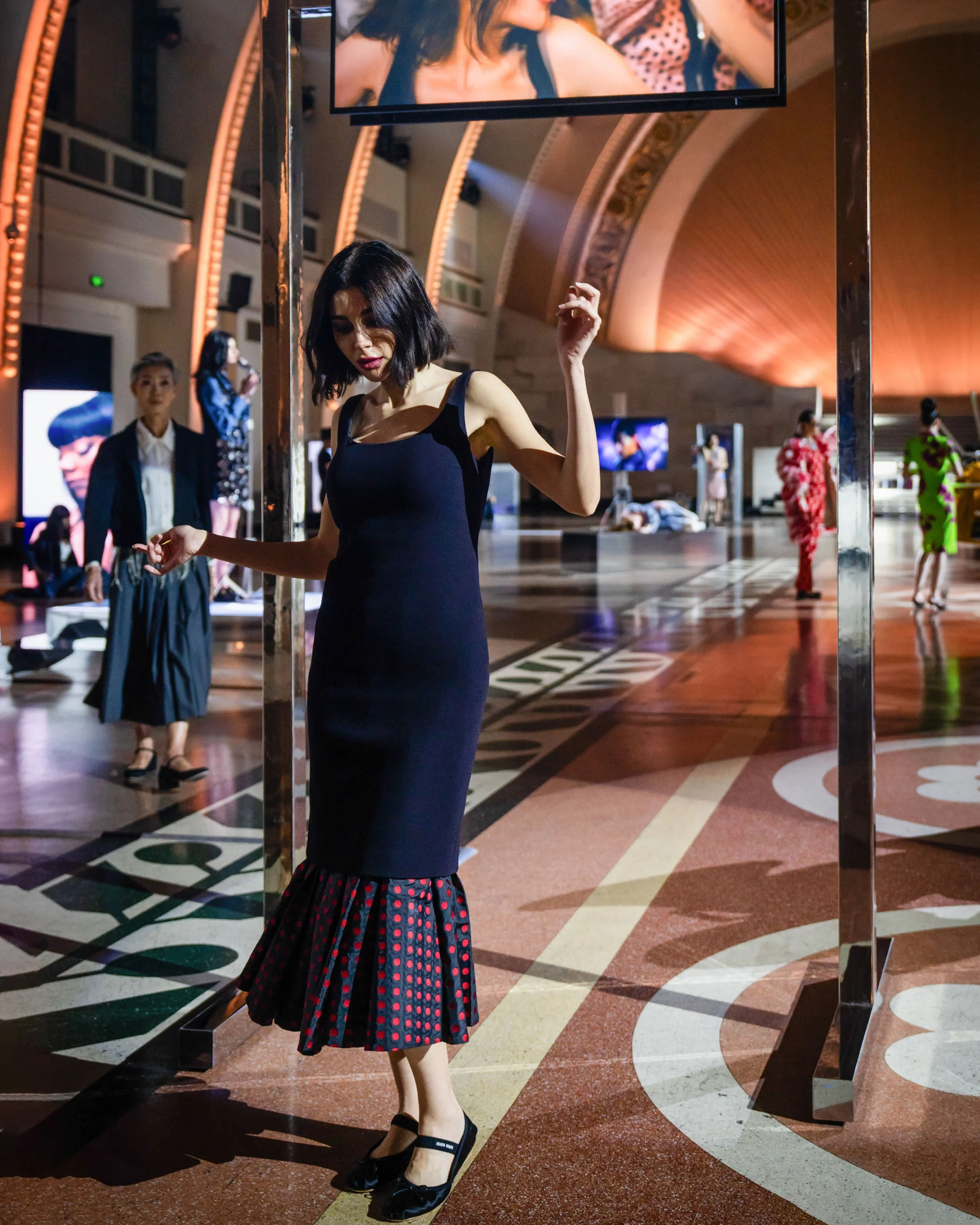 MIU MIU TALES & TELLERS SHANGHAI 2026_PERFORMANCE_12.jpg