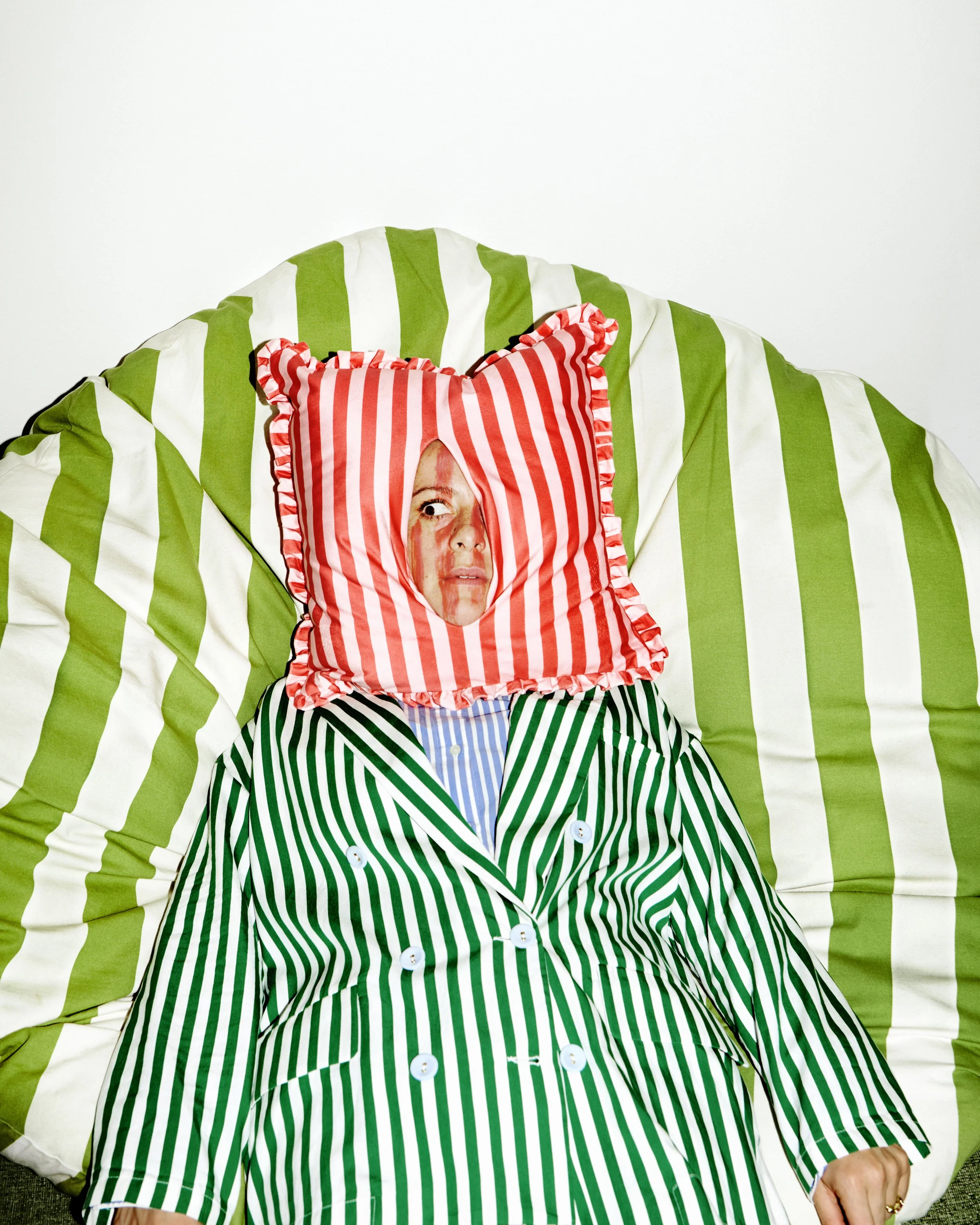 Razzle Dazzle: Hiding in Plain Sight with Jo Duck