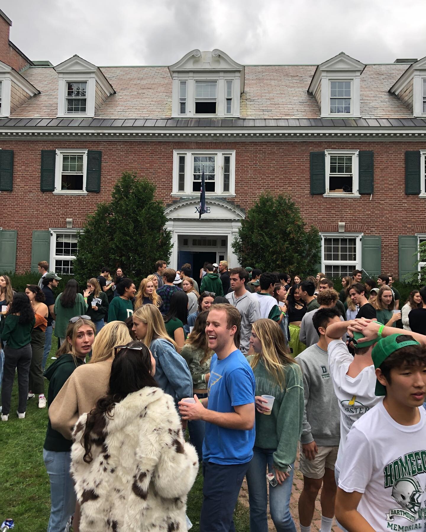 Nothing like a day on the lawn for hoco weekend #beatyale