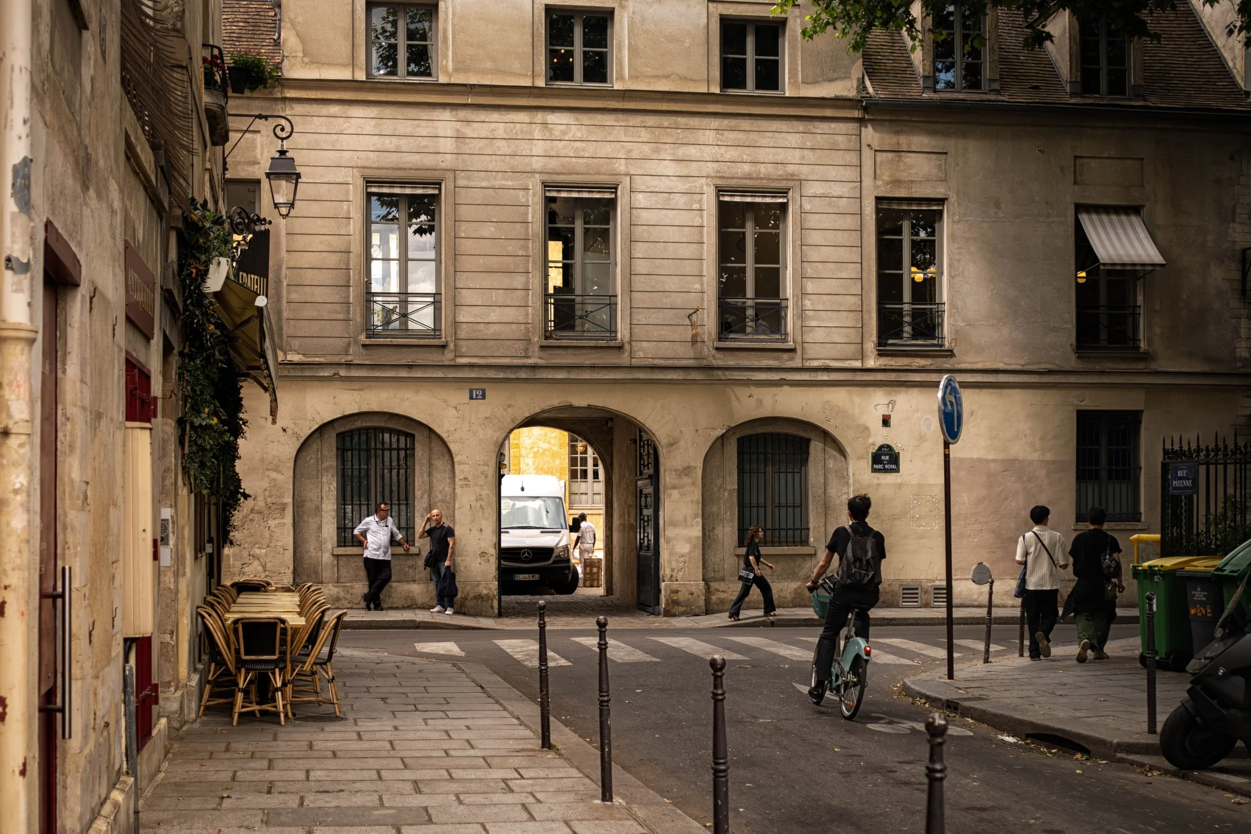 Rue de Parc Royal.jpg