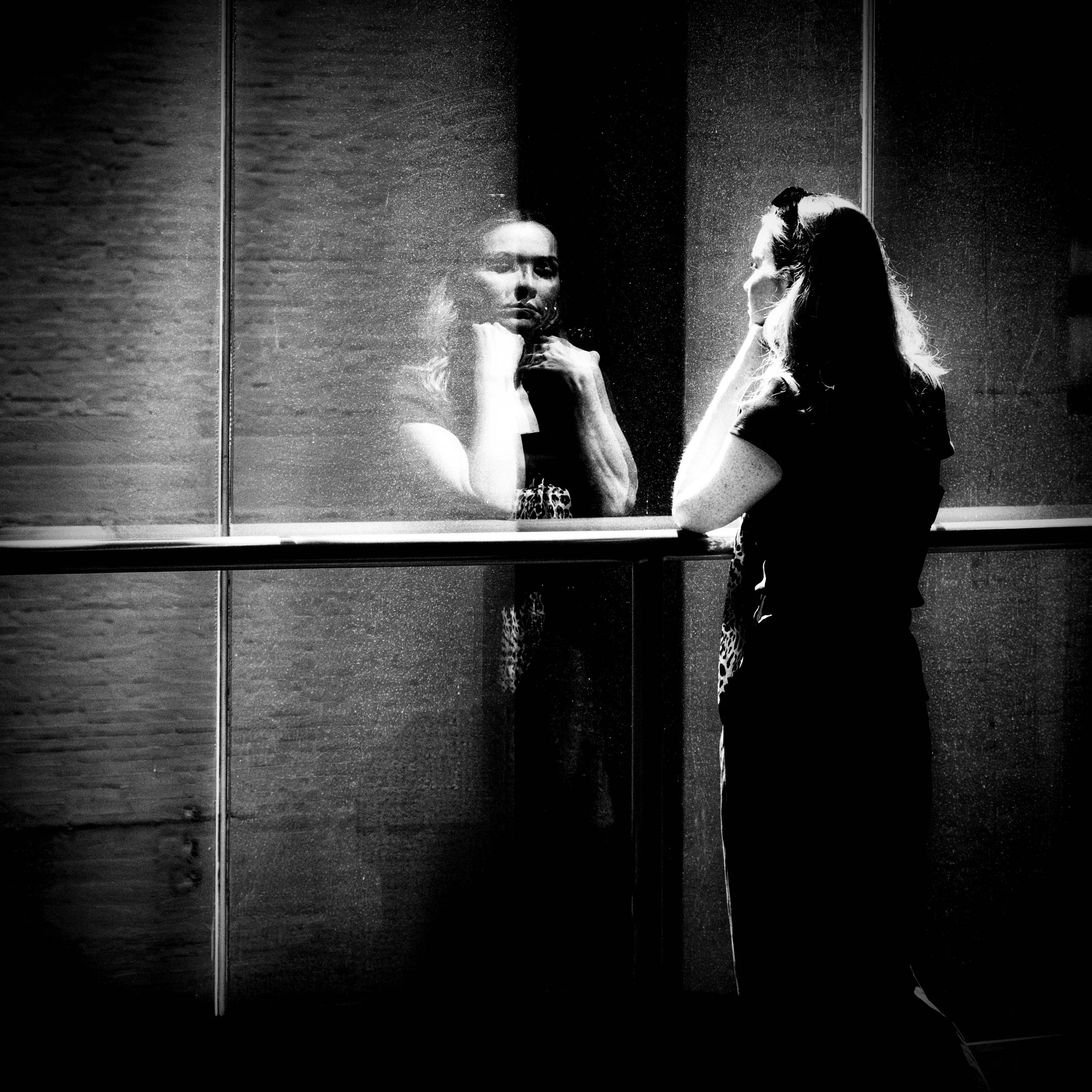 Tate reflecting woman BW.jpg