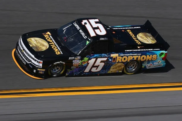 troptions race truck 6.jpg