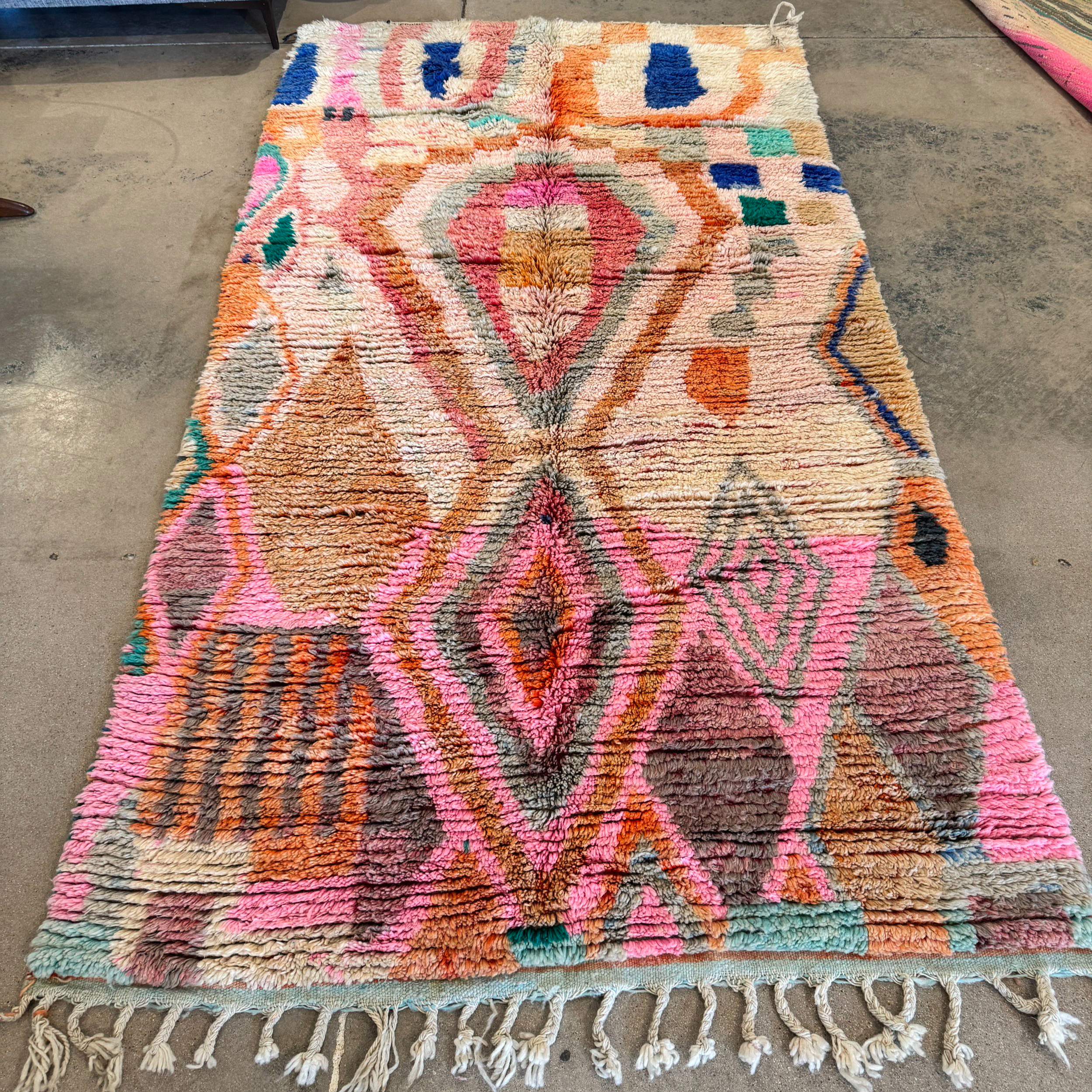 SOLD - Moroccan Boujaad Rug - 5' x 8'