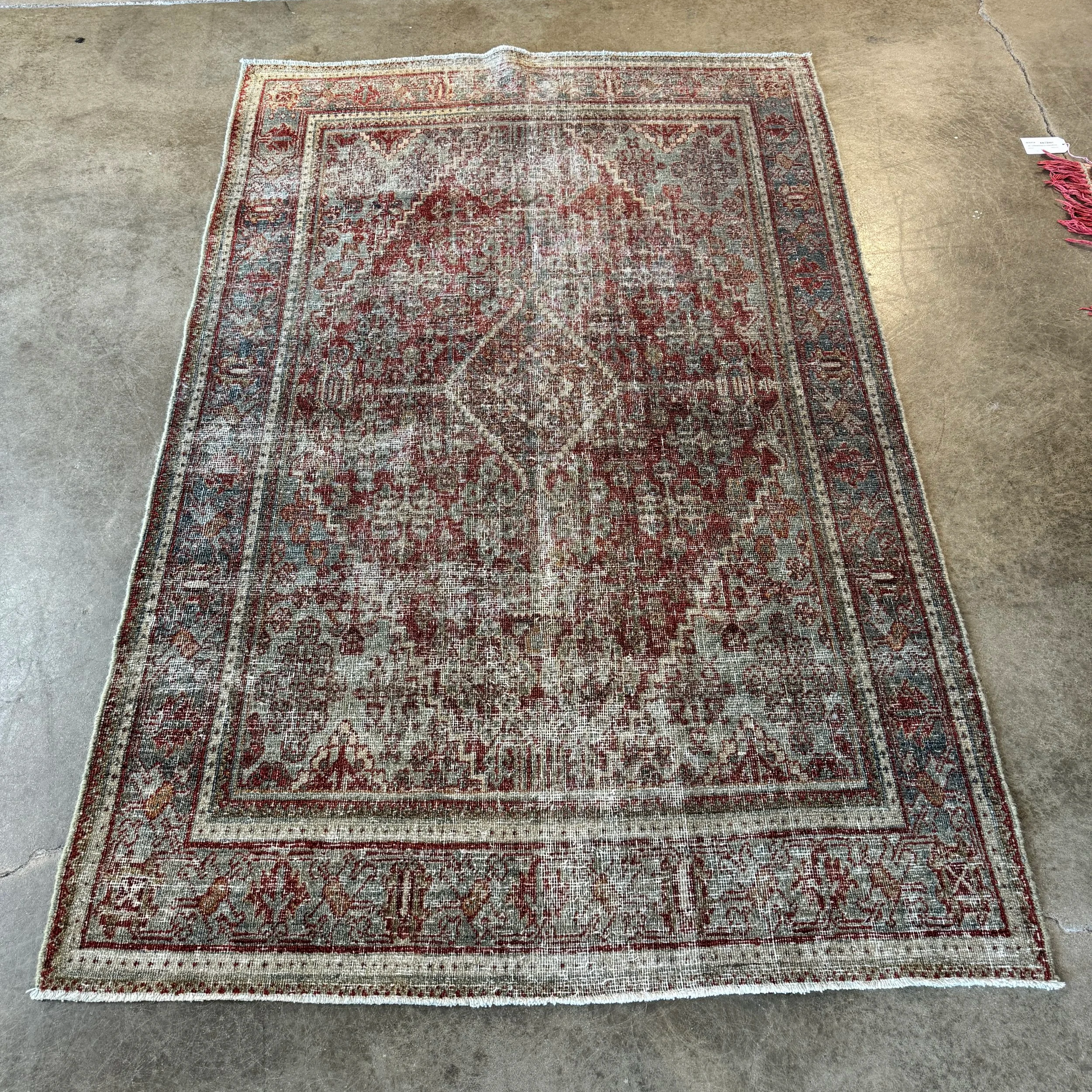 Surya 100% Wool Turkish Rug (4'3" x 6'5")