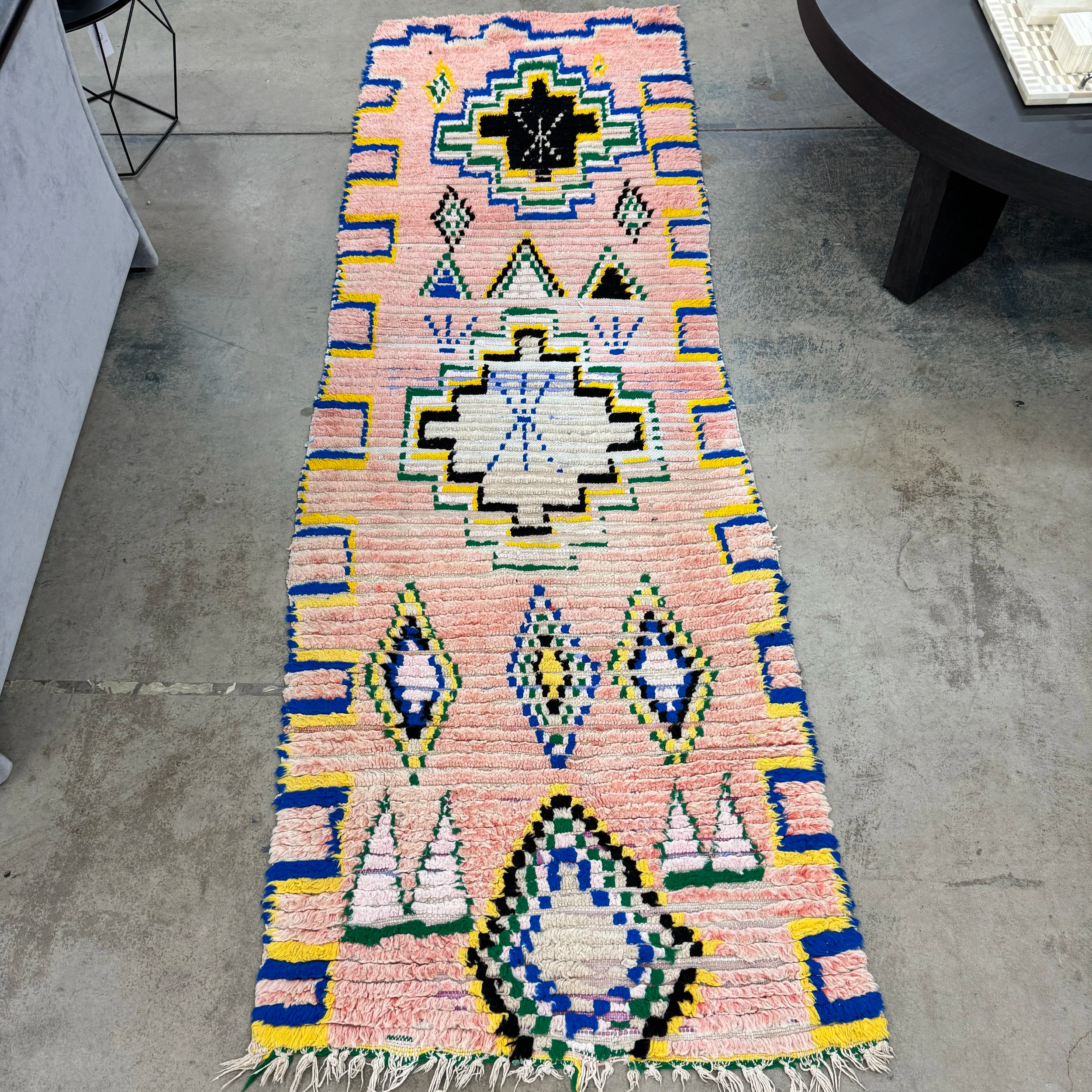 Vintage Moroccan Boujaad Rug - 3'x9'