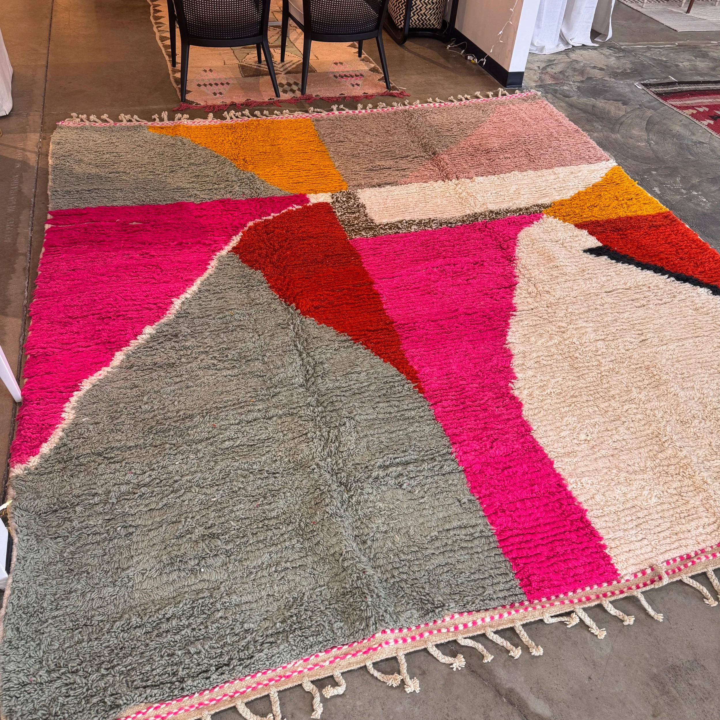 SOLD - Moroccan Rug - Geometric (10' x 11')