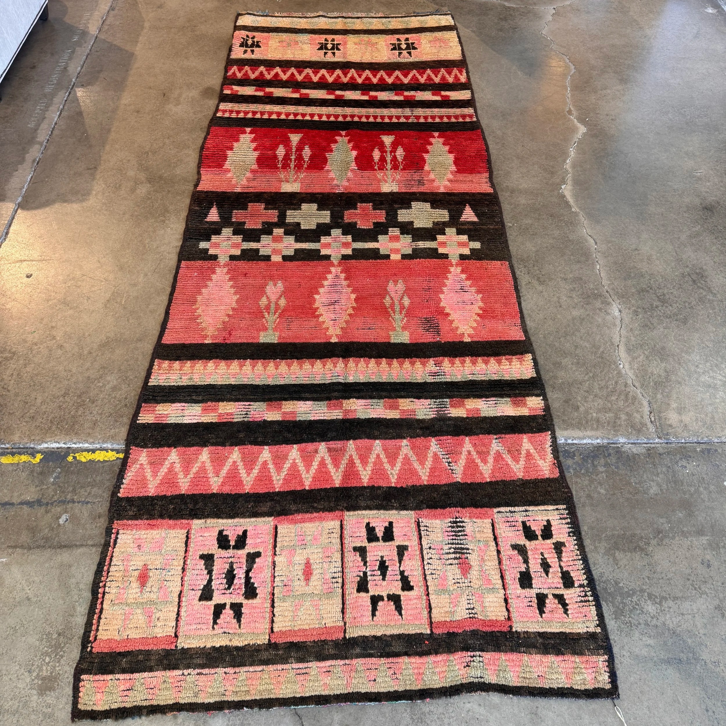Vintage Moroccan Boujaad Rug (3.5' x 9.10')