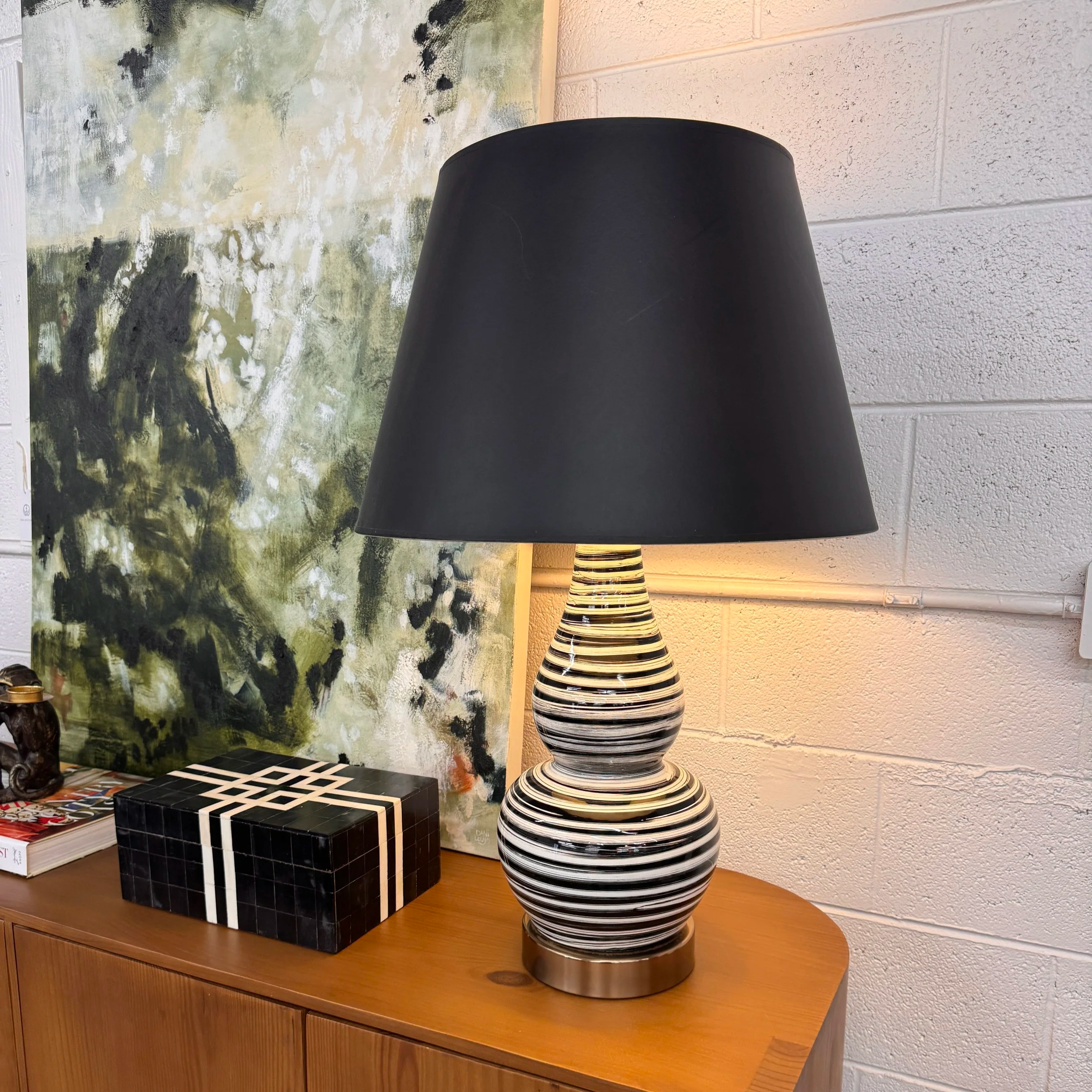 Black & White Swirl Lamp