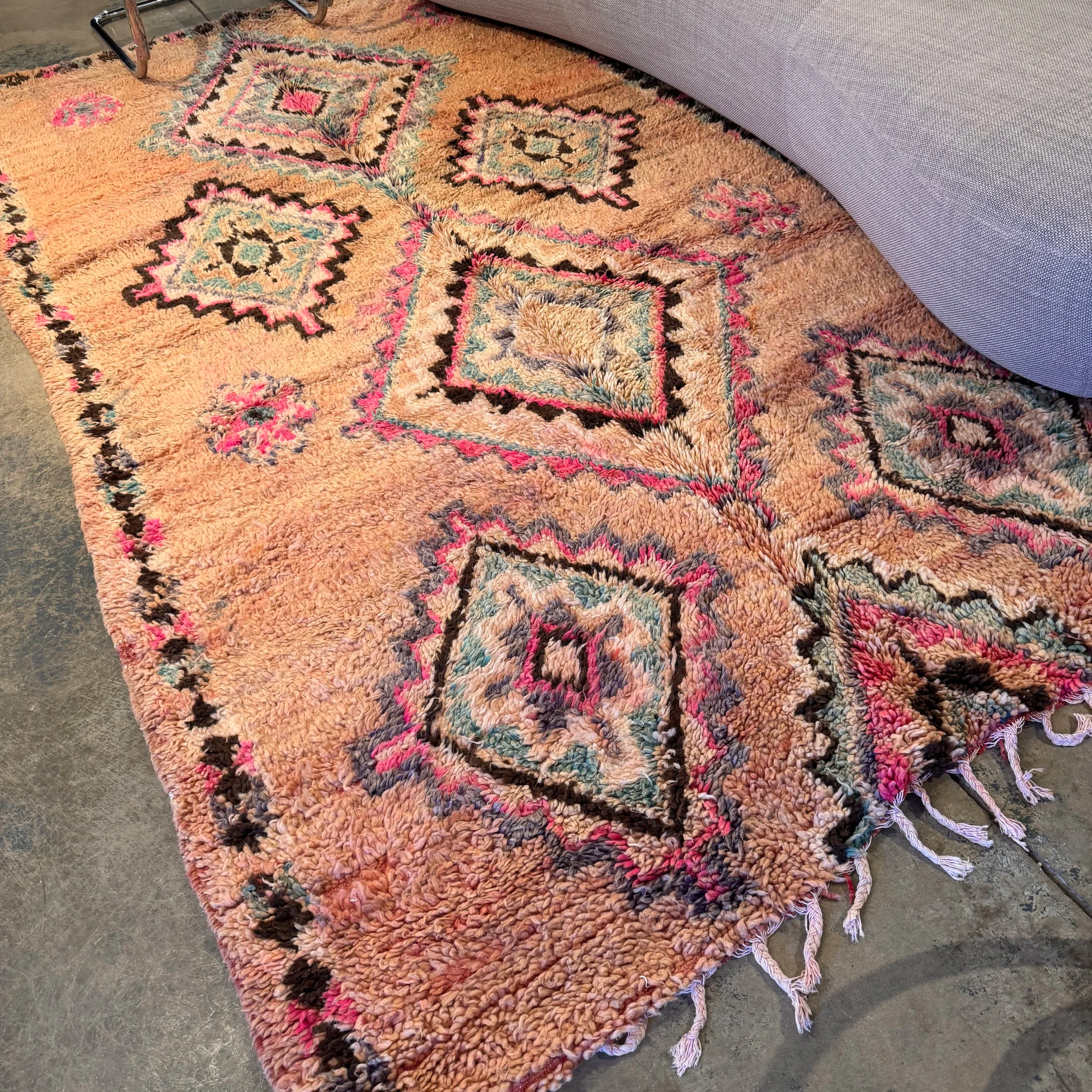 Vintage Moroccan Boujaad Rug (5' x 9.5')
