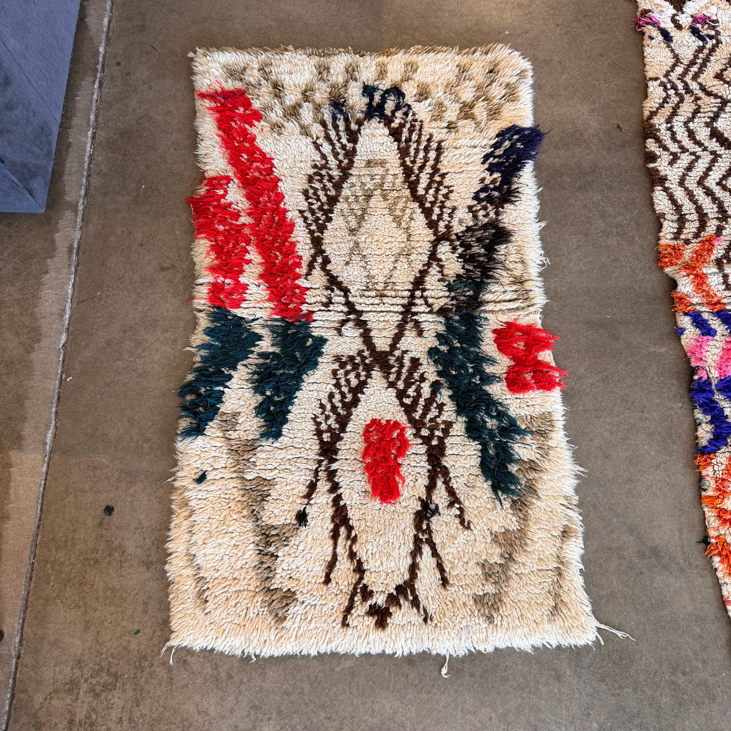 Vintage Moroccan Azilal Rug (2.5' x 4.5')
