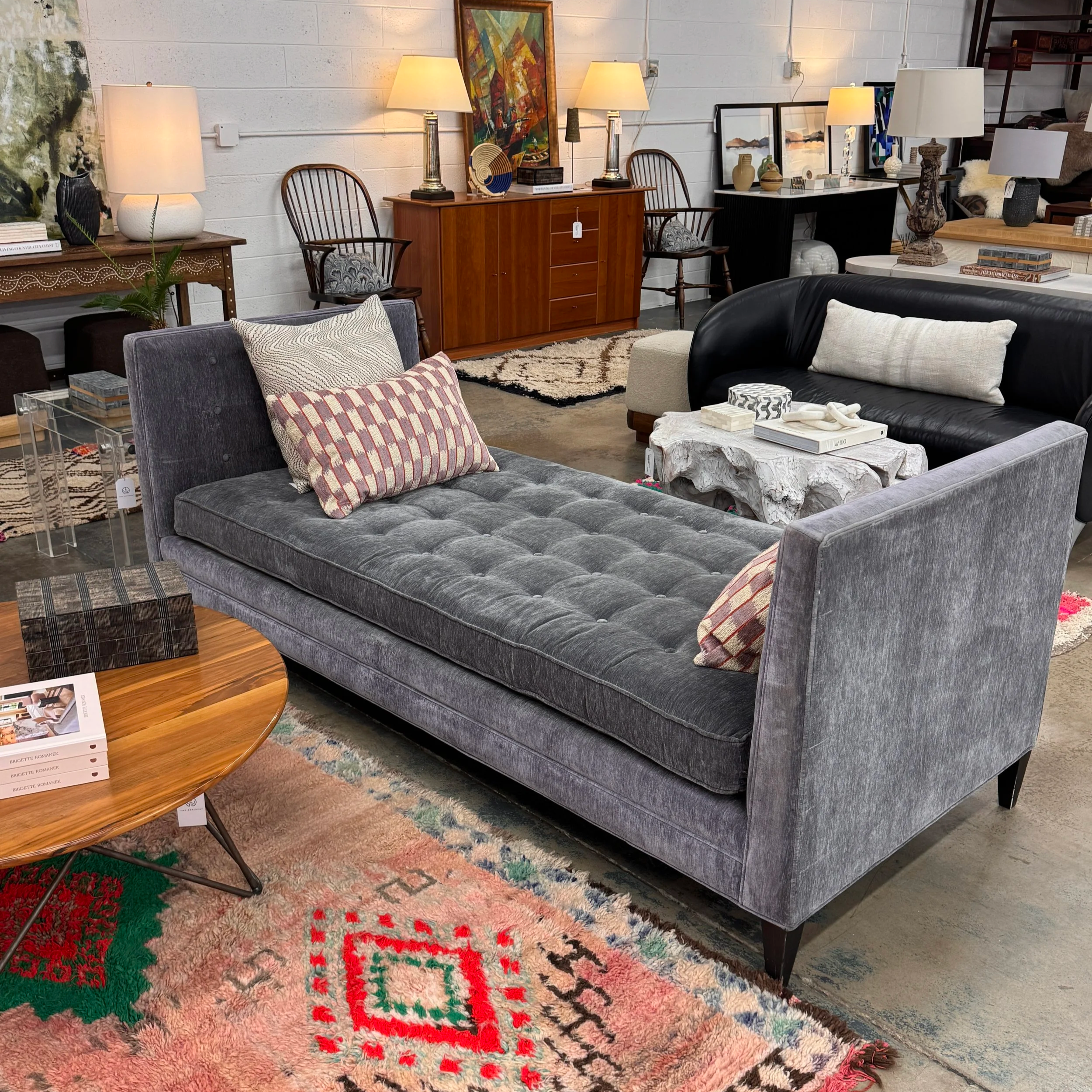 Velvet Daybed (86W x 38D)