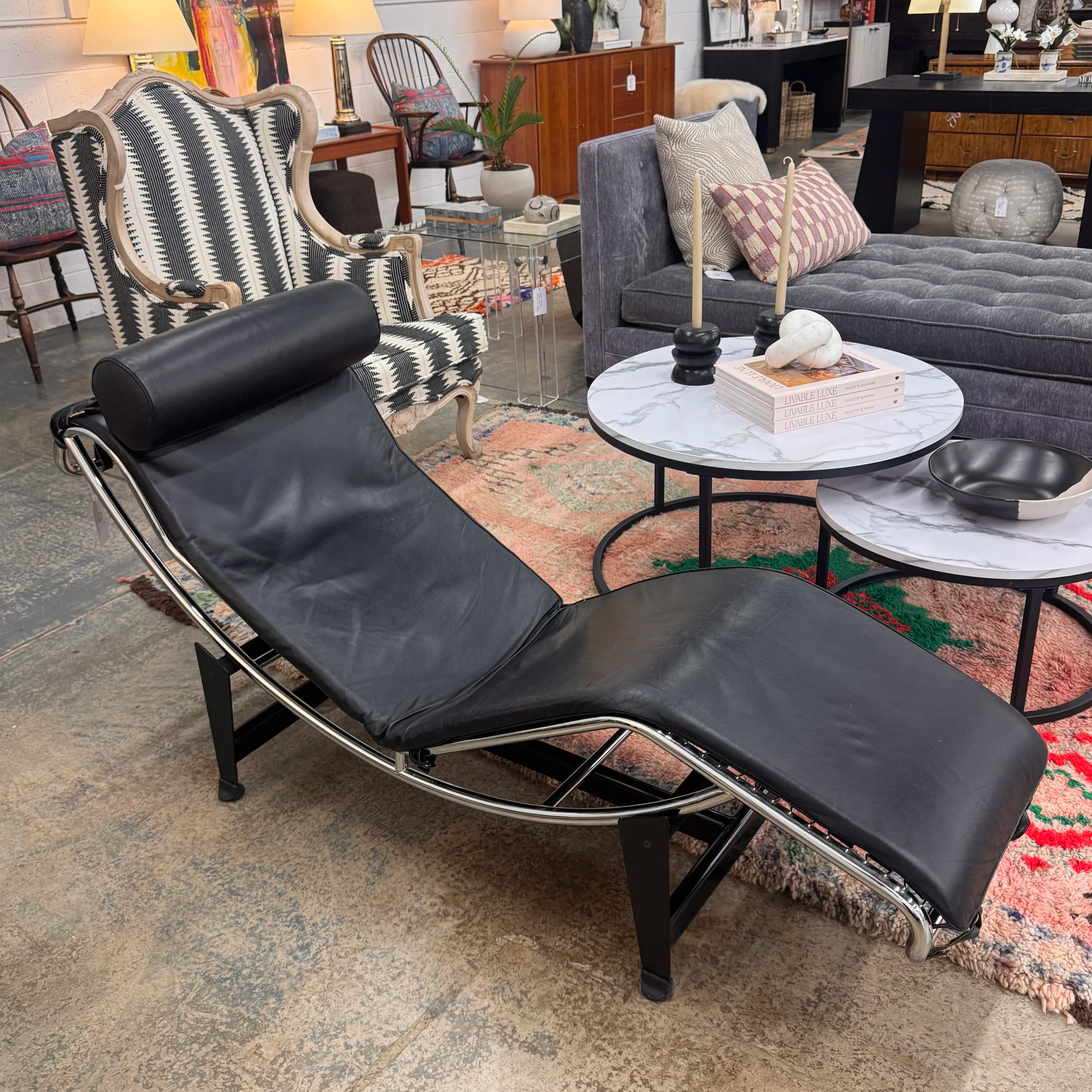 Le Corbusier LC4 Replica Lounge Chair