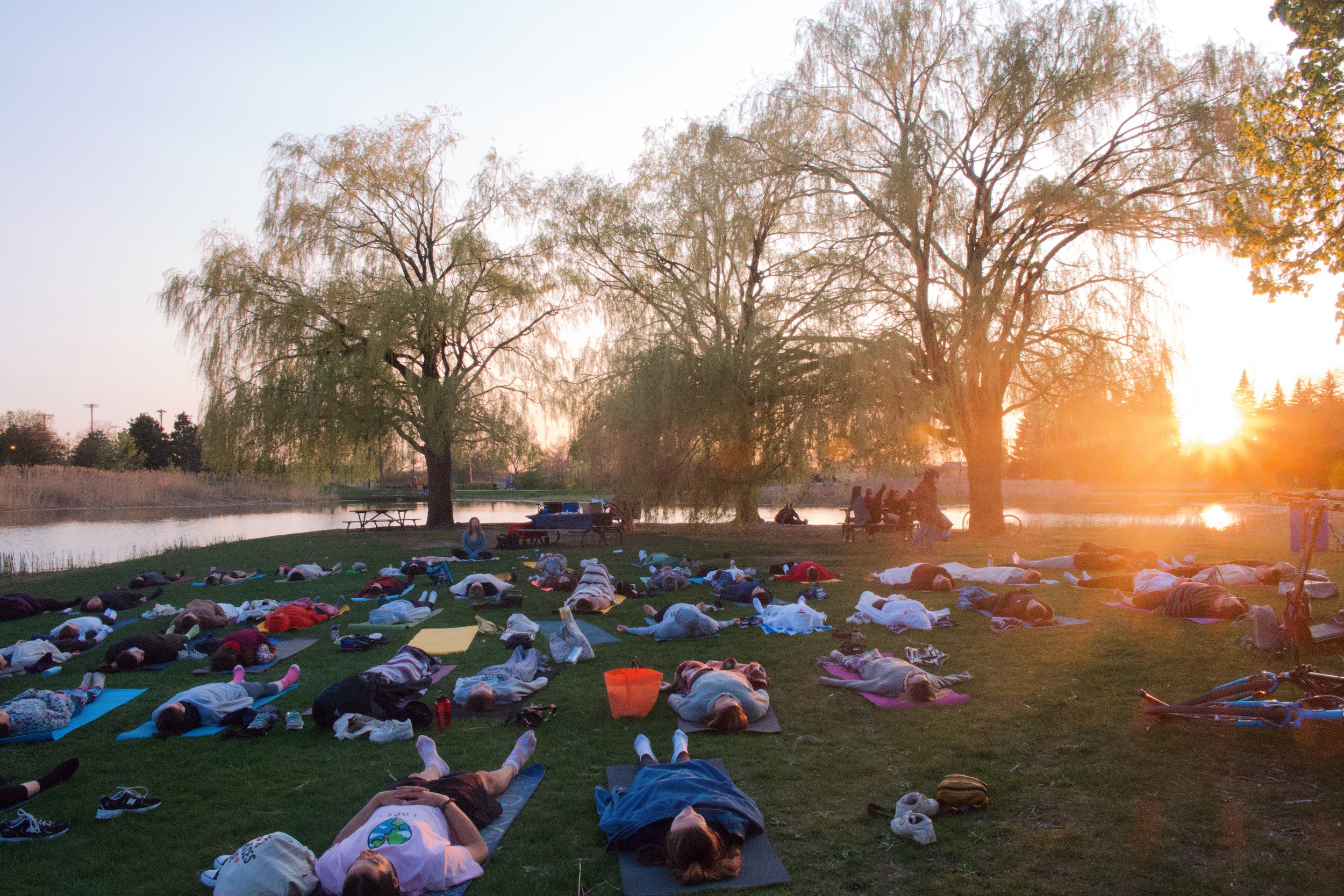 YOGA, DISCO, VINO - 20 mai 2025 (OPTION SANS ALCOOL)
