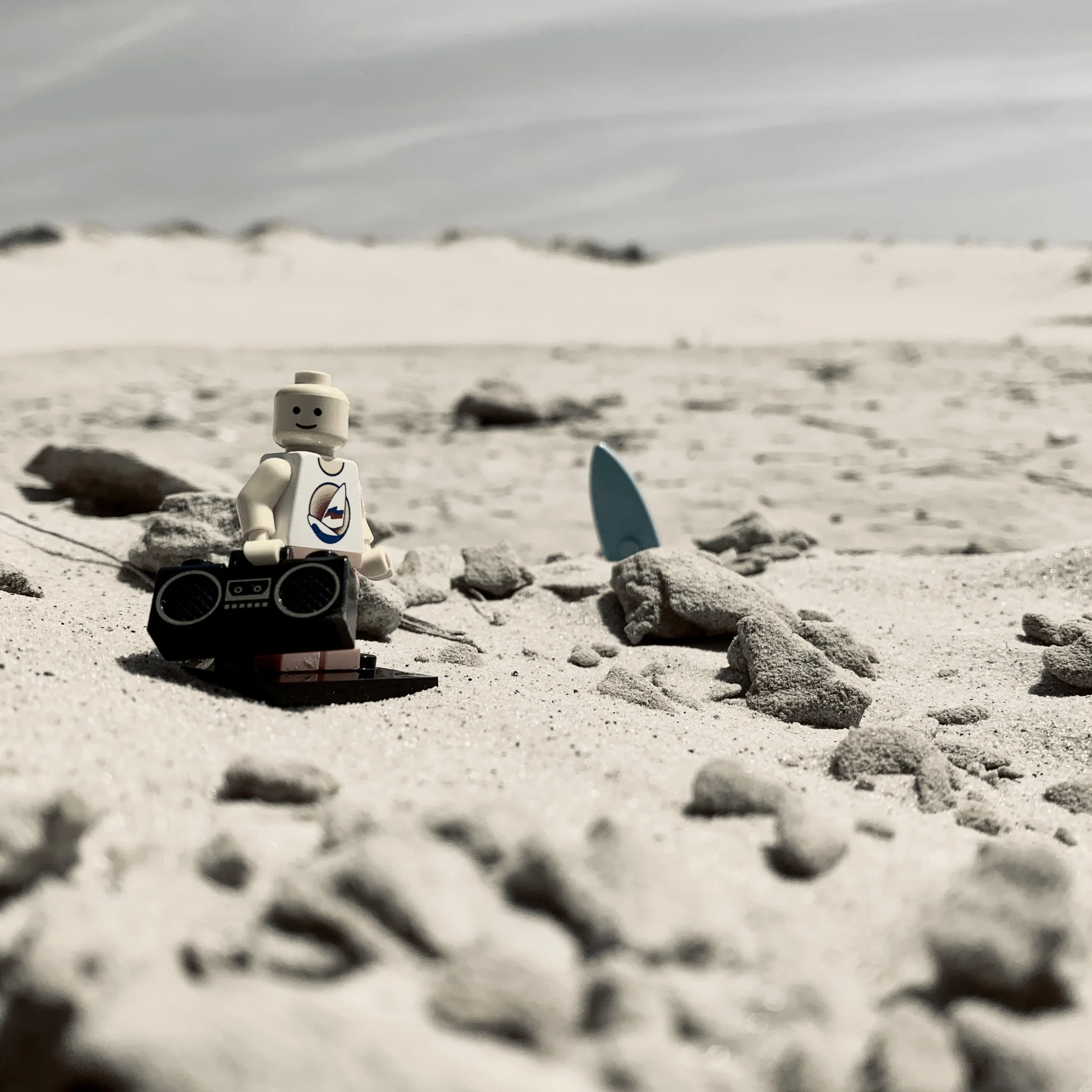 Sandy Boom Box Surfer