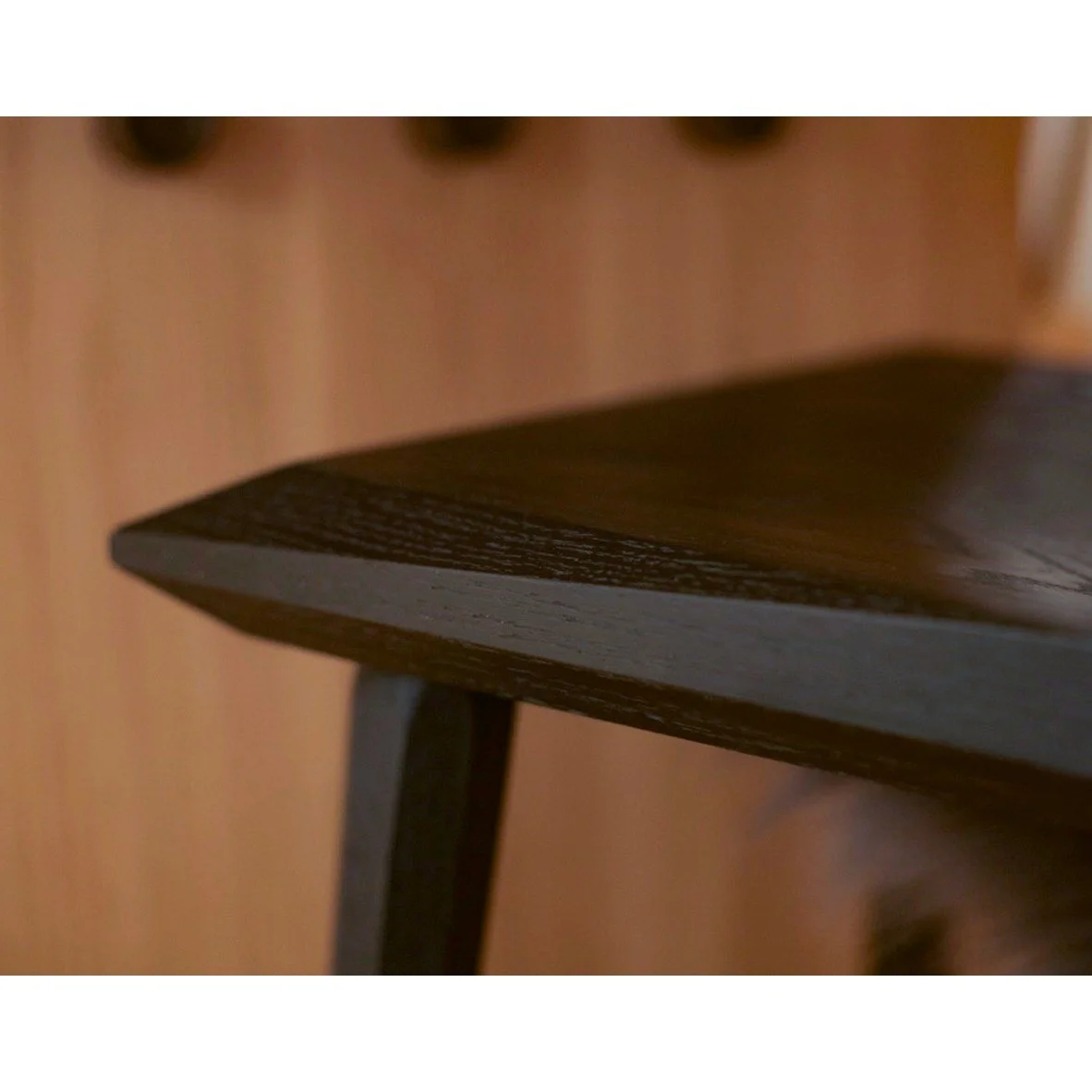 black chair

Just learned what a white balance is so now people can actually see what my furniture looks like. Exciting times at BWW