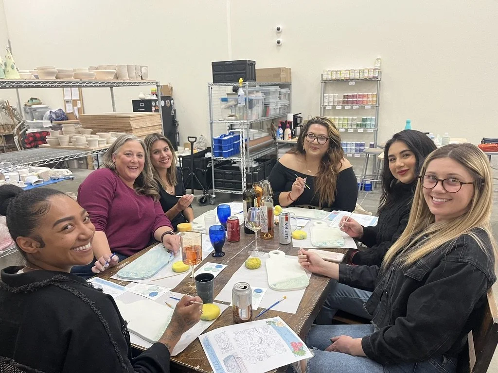 Creating a Cozy Atmosphere in a Coffee and Clay Session