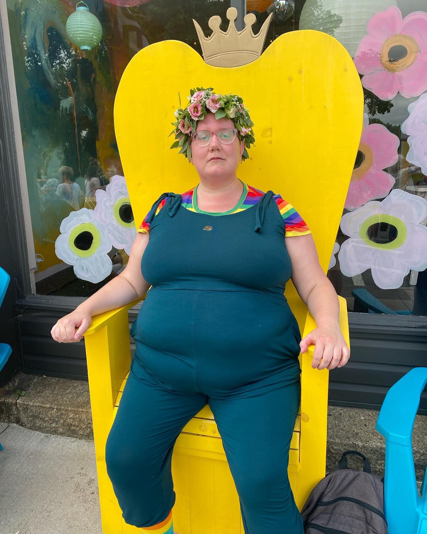 In a happy coincidence I went to my first queer pride March just before Nonbinary Awareness Week and got this awesome pic taken in all my fat enby glory!

As a friend said, Quing Enby at your service! Yes, I made the flower crown!

If you didn&rsquo;