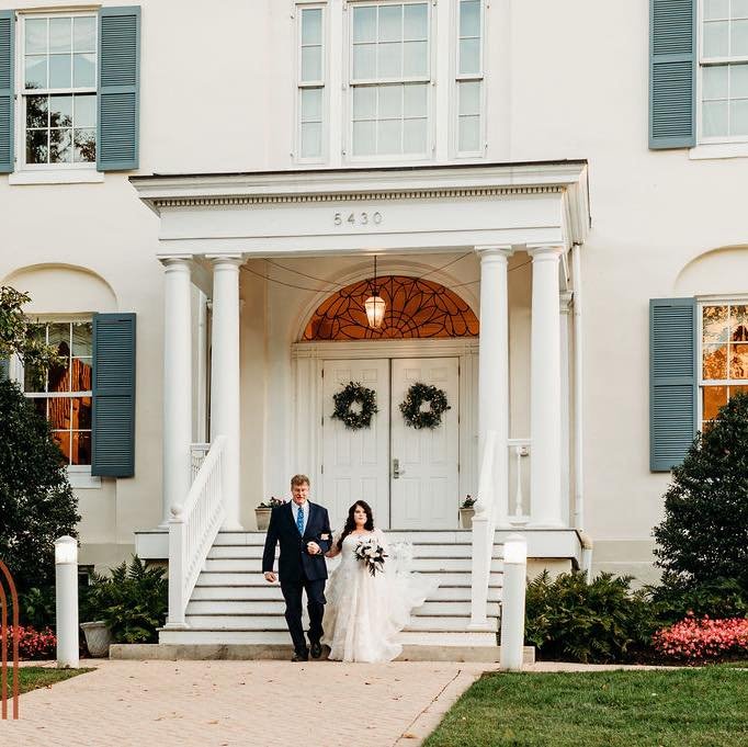 Forever starts here

#richmondweddings #weddingdesign #dmvweddingplanner #eastcoastweddings