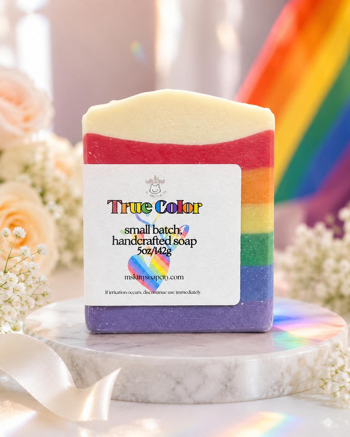 True color single soap marble podium.png