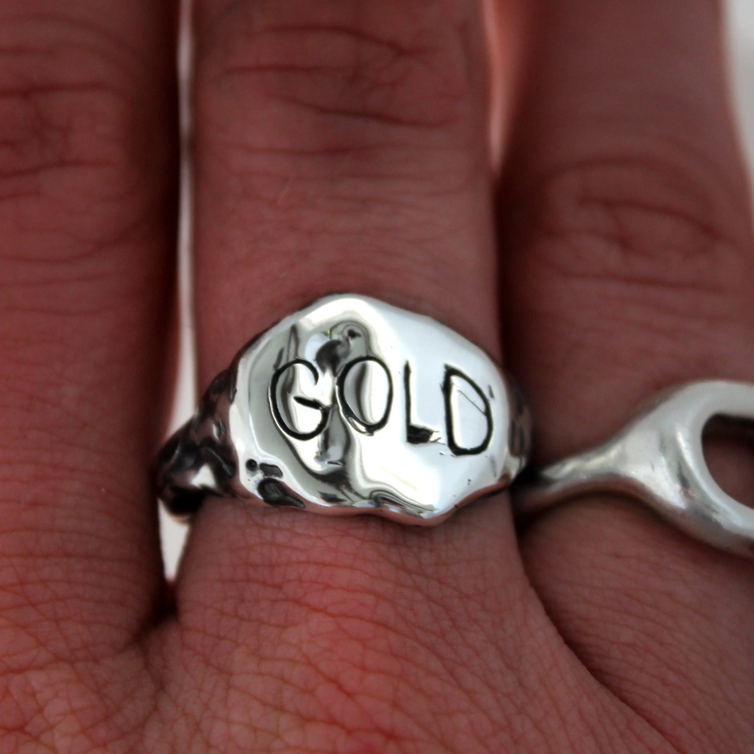 gold ring.jpg