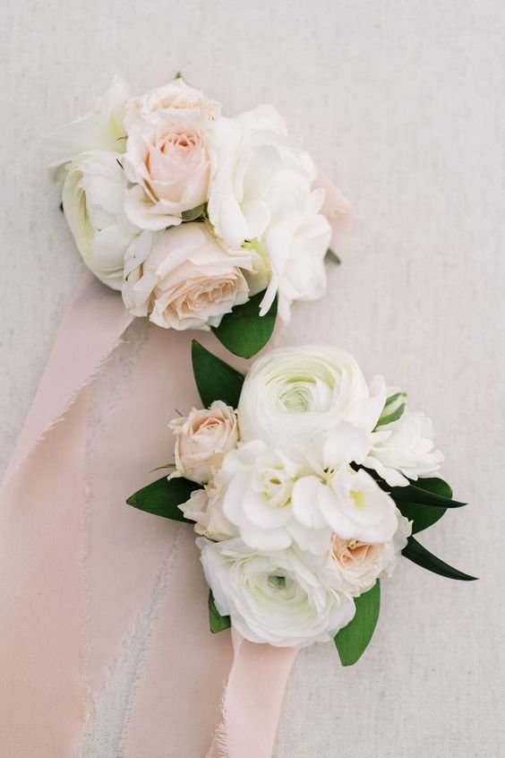 corsage.jpeg