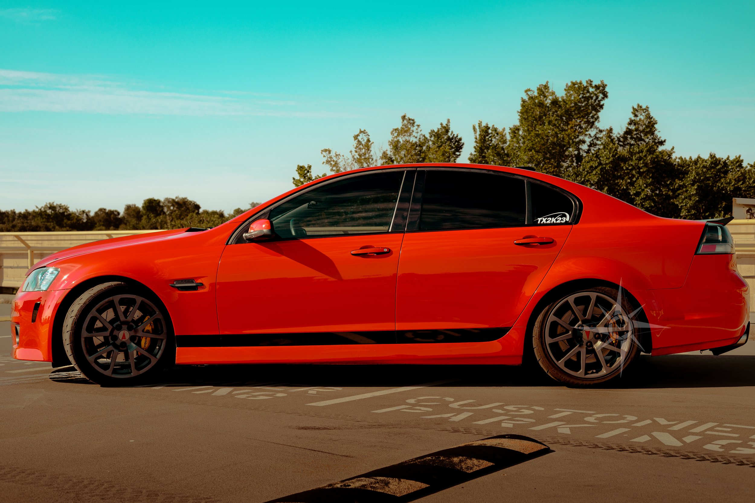 g8-sideview.jpg