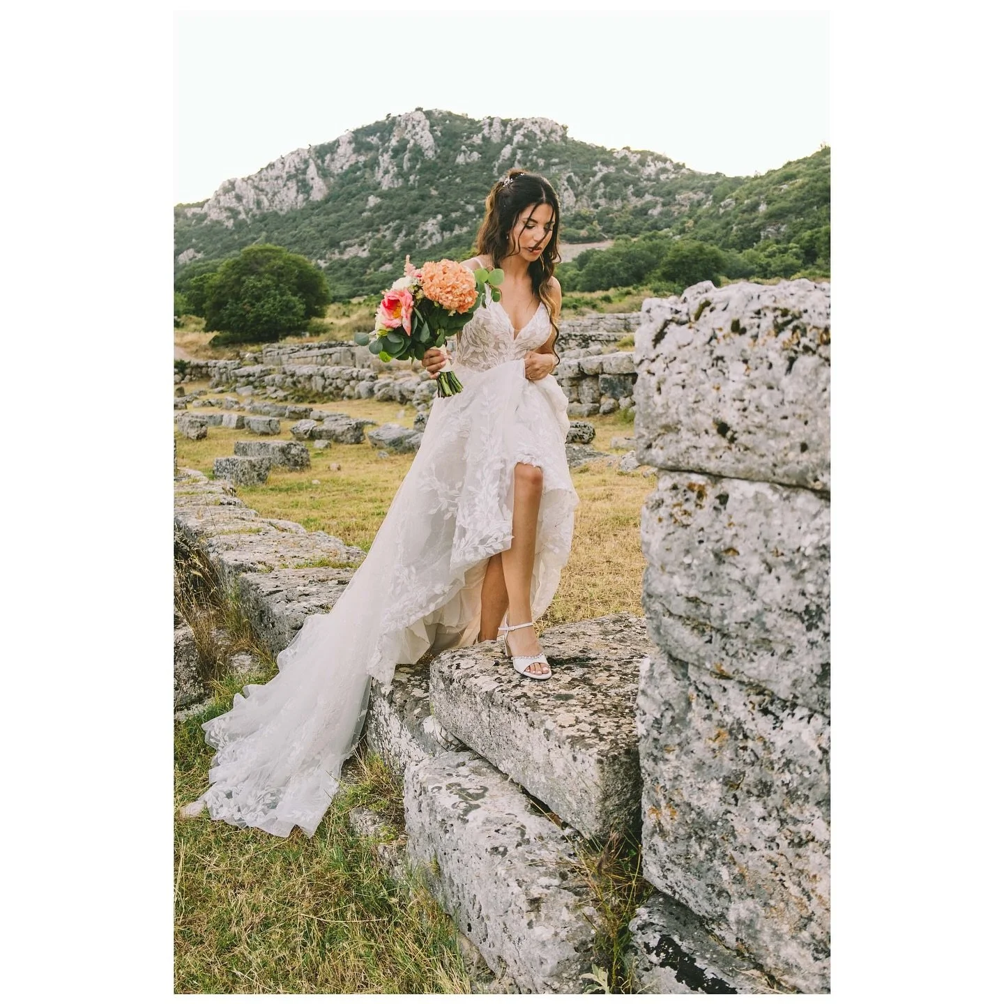Day Love Crossed Your Path&hellip;
By @mene_wedding_photography
 @meneliondos
.
.
.
.
.
.
.
.
.
#weddingphotographer #mene_wedding
#fearlessphotographers #weddingingreece #weddingphotographergreece #couplesession #weddingportraits #rusticweddings #ou