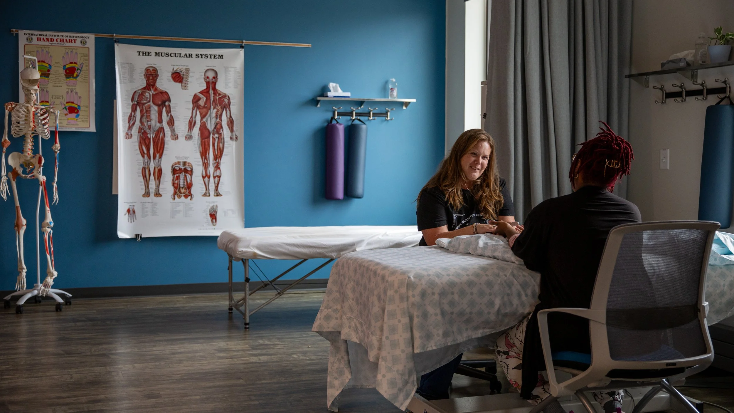20251103_LC_IntegrativeHealth_MassageTherapy-1.jpg