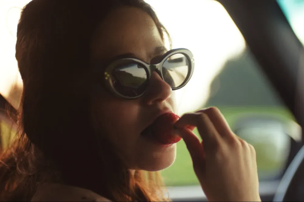 ‘Oh, Hi!’ Review: A Kinky Rom-Com That Plays With the Rules of Love