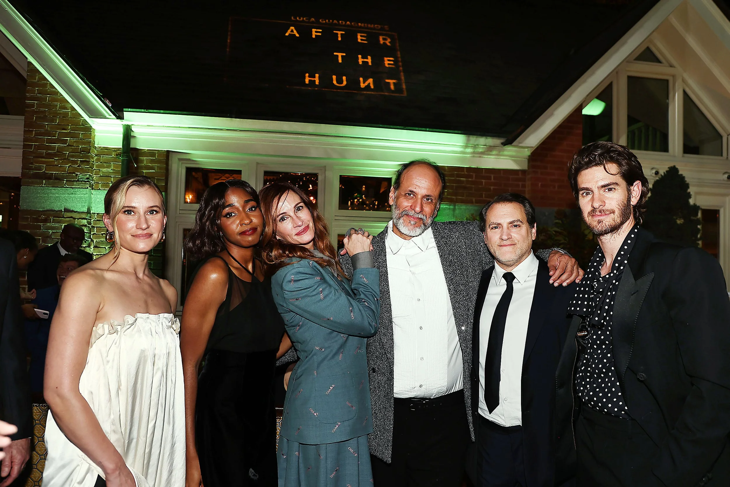 Nora Garrett , Ayo Edebiri , Julia Roberts , Luca Guadagnino , M