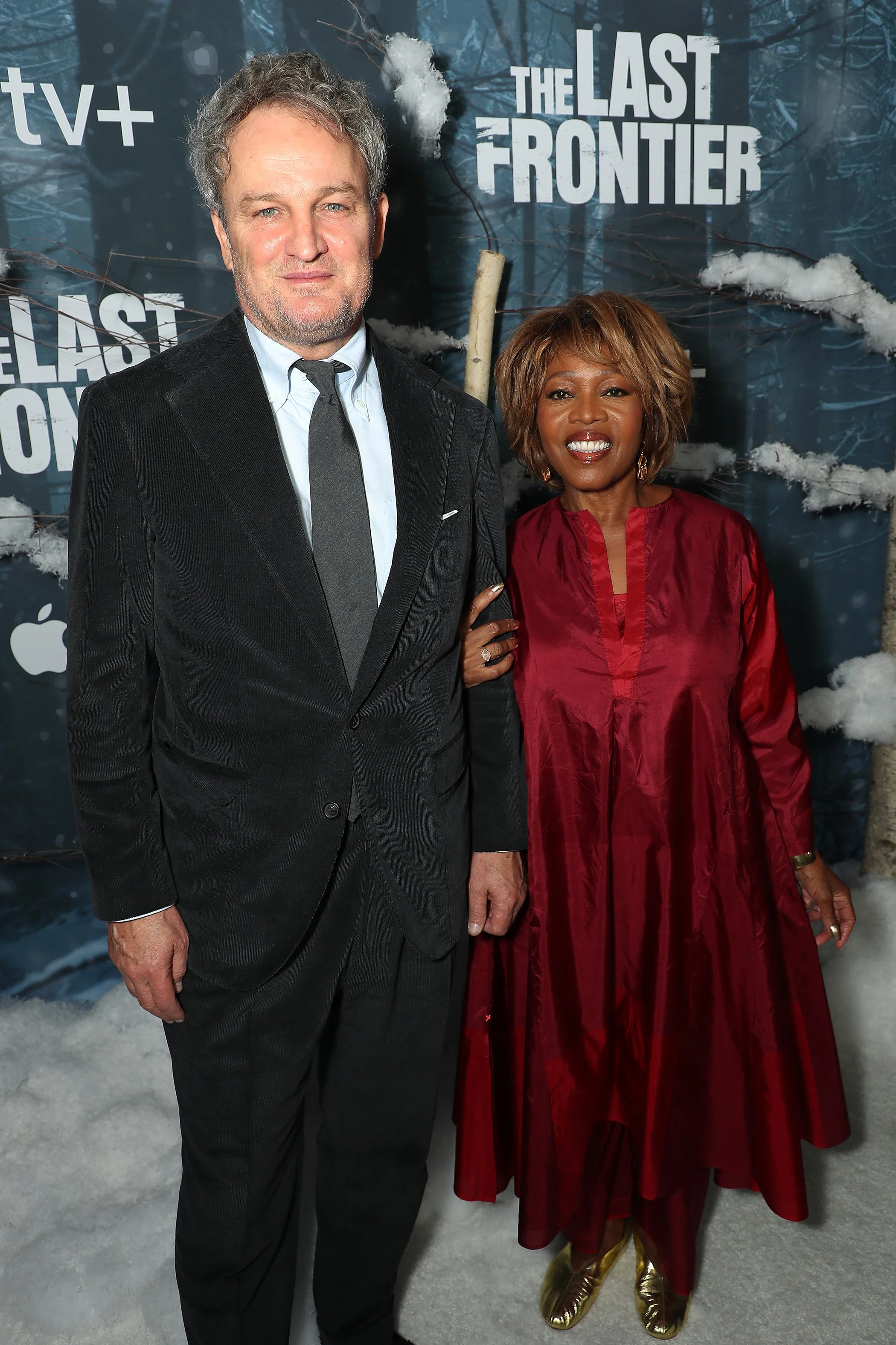 Jason Clarke and Alfre Woodard