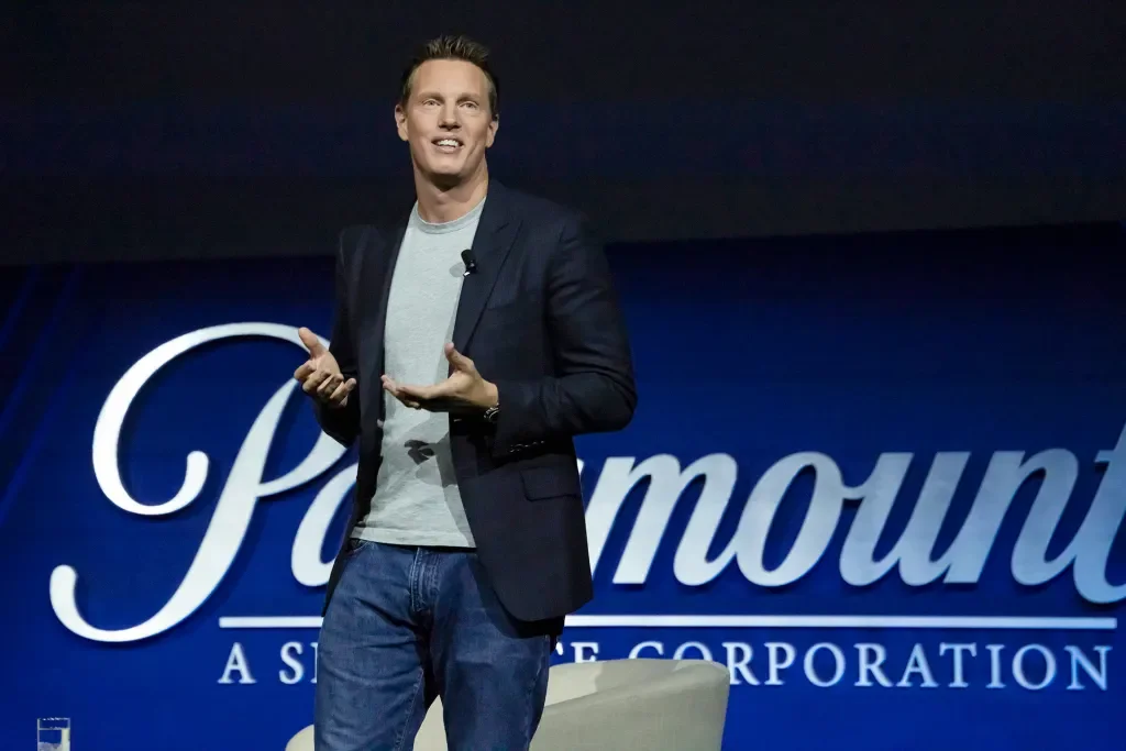 Paramount, Comcast and Netflix Prepare Rival Bids for Warner Bros. Discovery as First Deadline Nears