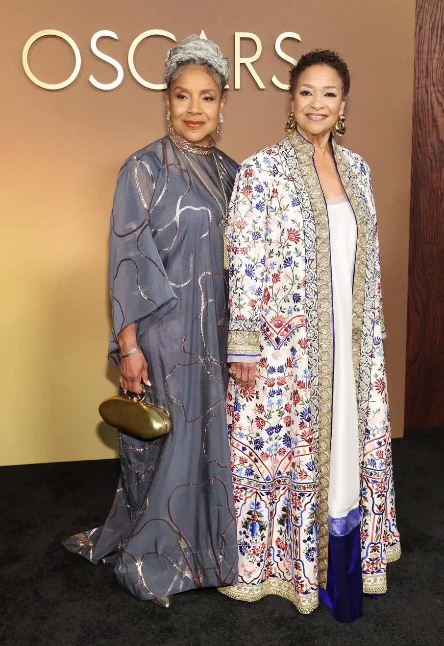 Phylicia Rashad (left) and honoree Debbie Allen.