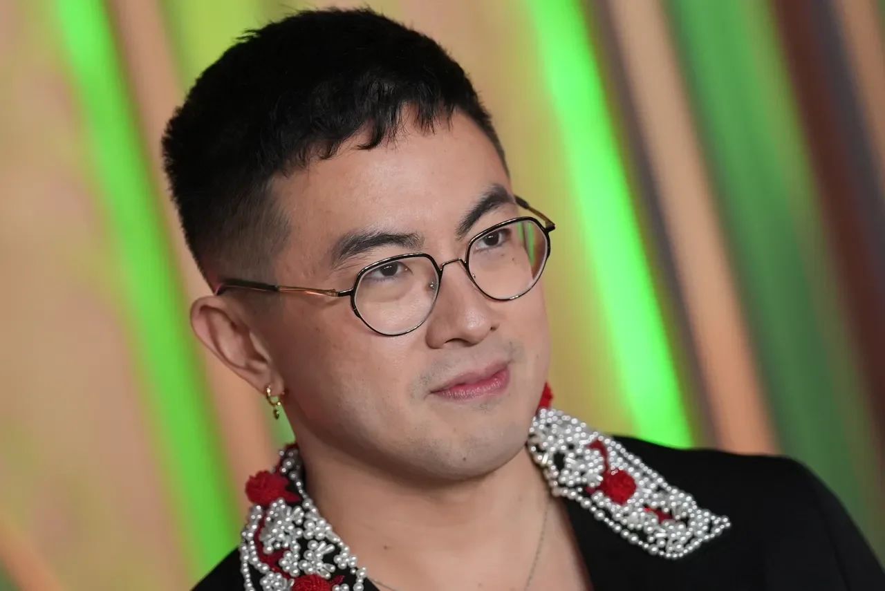 Bowen Yang