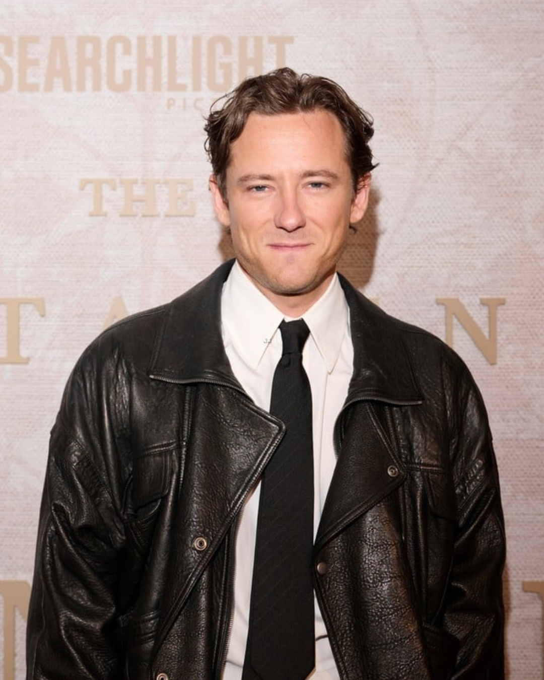 Lewis Pullman