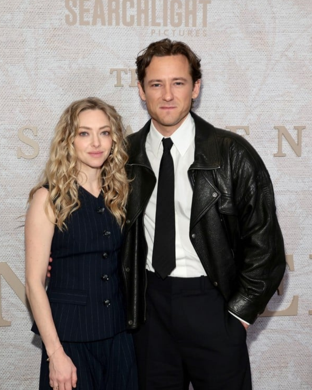 Amanda Seyfried &amp; Lewis Pullman