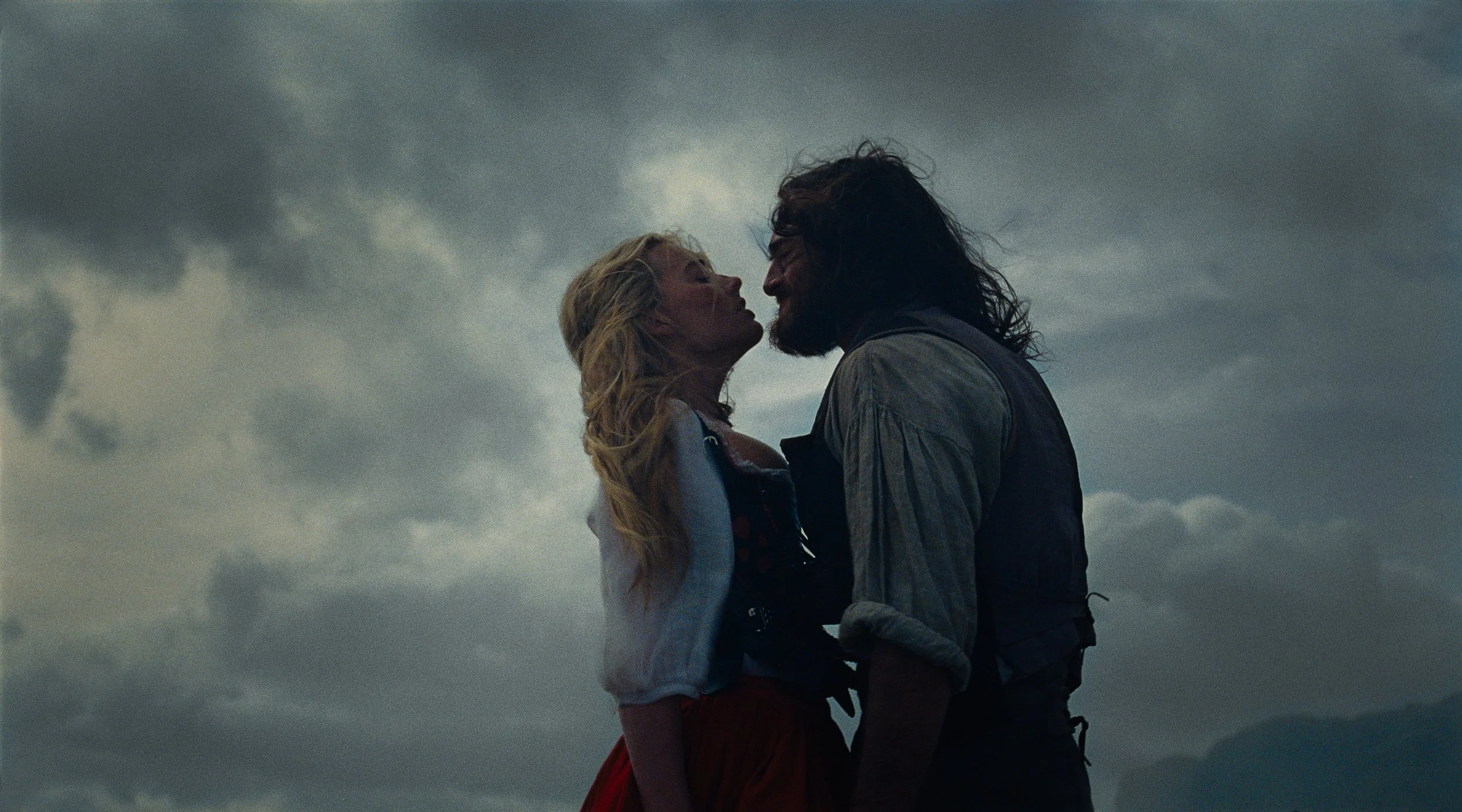 ‘Wuthering Heights’ Review: Margot Robbie and Jacob Elordi Ignite Emerald Fennell’s Lush, Feverish Brontë Reimagining