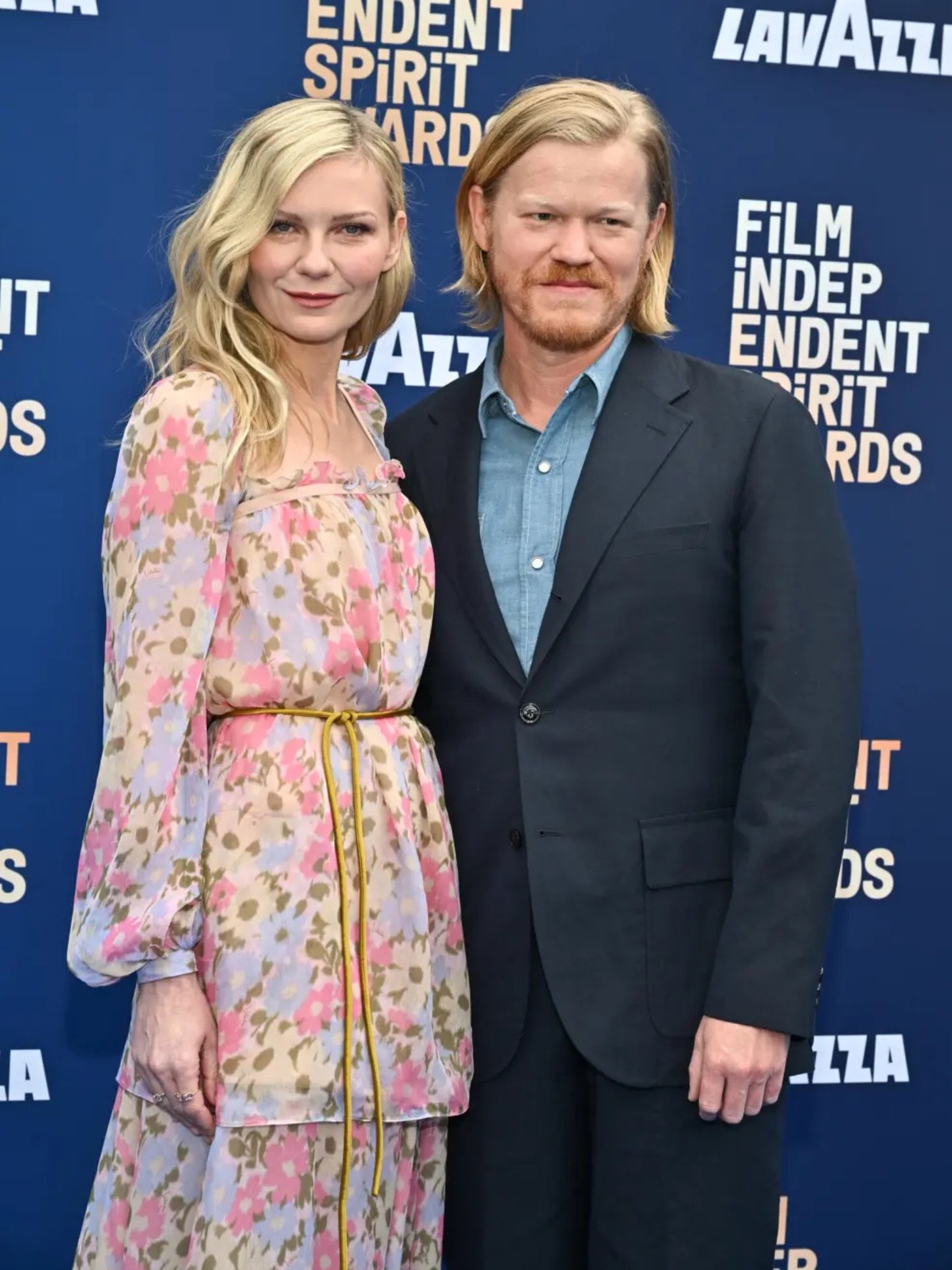 The @filmindependent Spirit Awards Red Carpet Arrivals

Indie film&rsquo;s biggest afternoon moved to the Hollywood Palladium, and the arrivals delivered. Host Ego Nwodim, Jesse Plemons, Kirstin Dunst, Dylan O&rsquo;Brien, Jenny Slate, Keke Palmer an