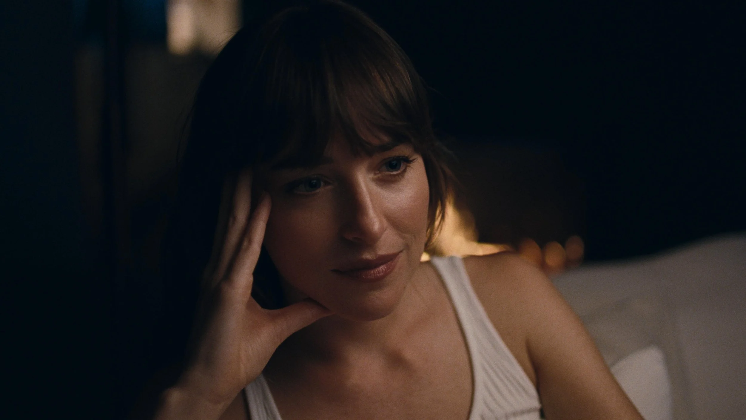 ‘Splitsville’ Review: Dakota Johnson and Adria Arjona Lead a Razor-Sharp Comedy of Love, Lust, and Jealousy