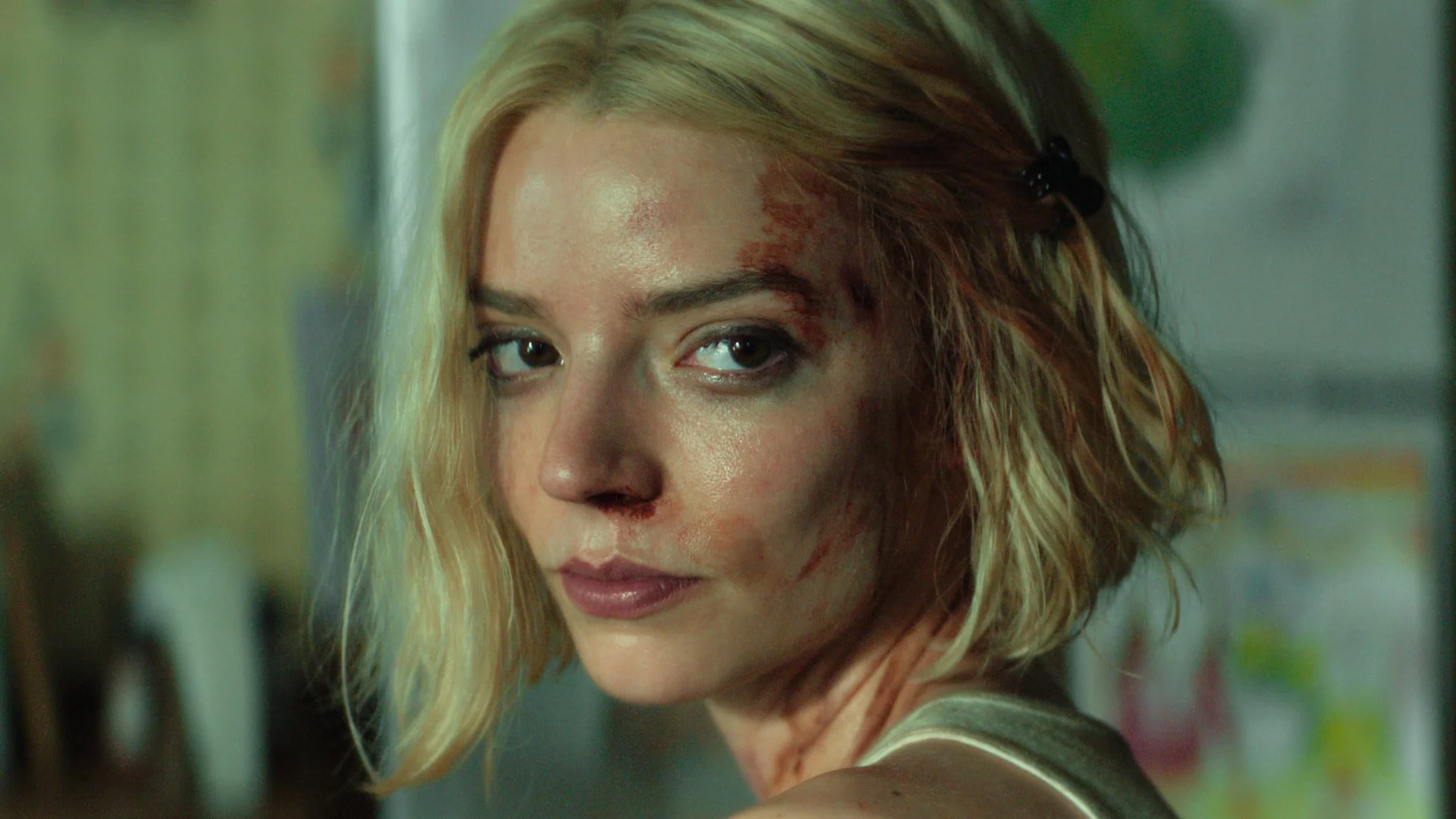 ‘Lucky’ Review: Anya Taylor-Joy Can’t Con Her Way Out of Apple TV’s Uneven Thriller