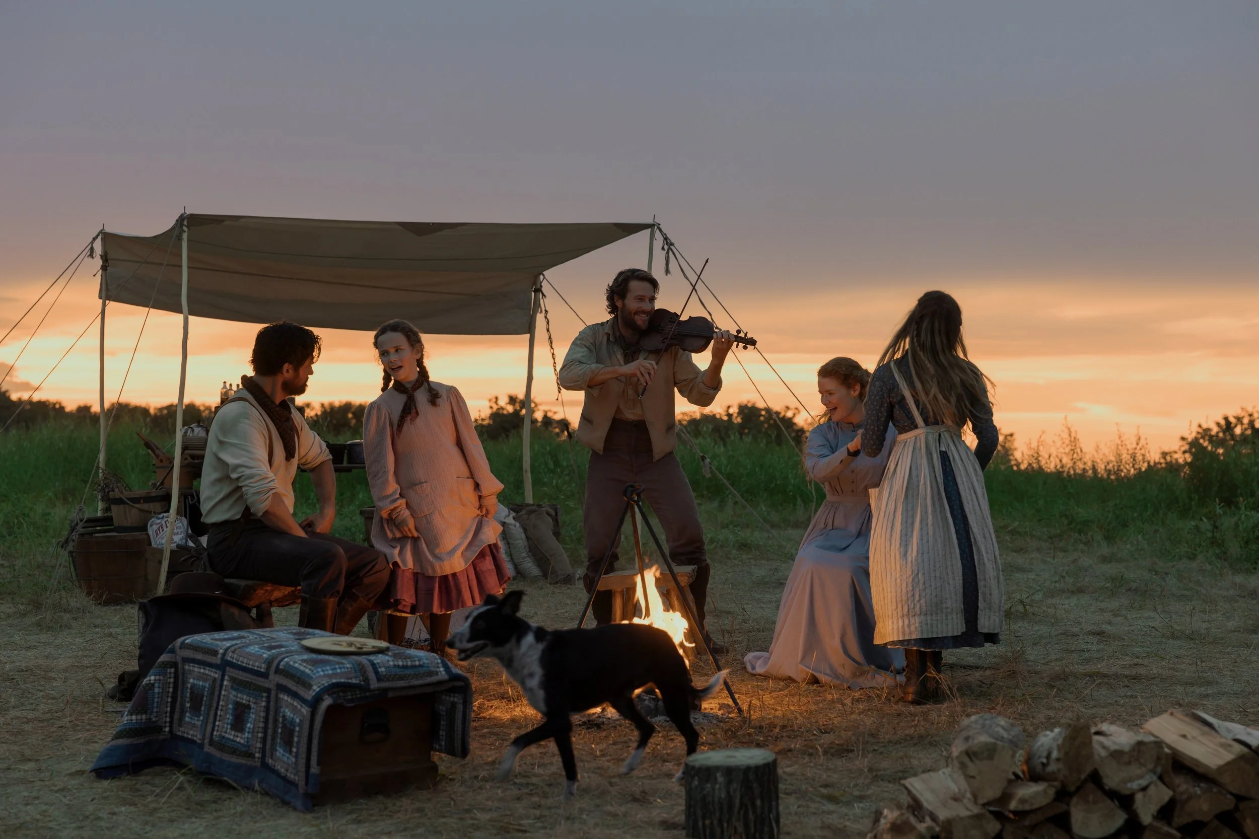 Alice Halsey as Laura Ingalls in episode 108 of Little House on the Prairie. Cr. Eric Zachanowich/Netflix © 2026