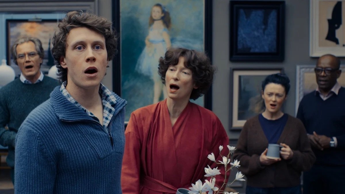 Tilda Swinton Stars in a Post-Apocalyptic Musical, But 'The End' Is Anything But Uplifting