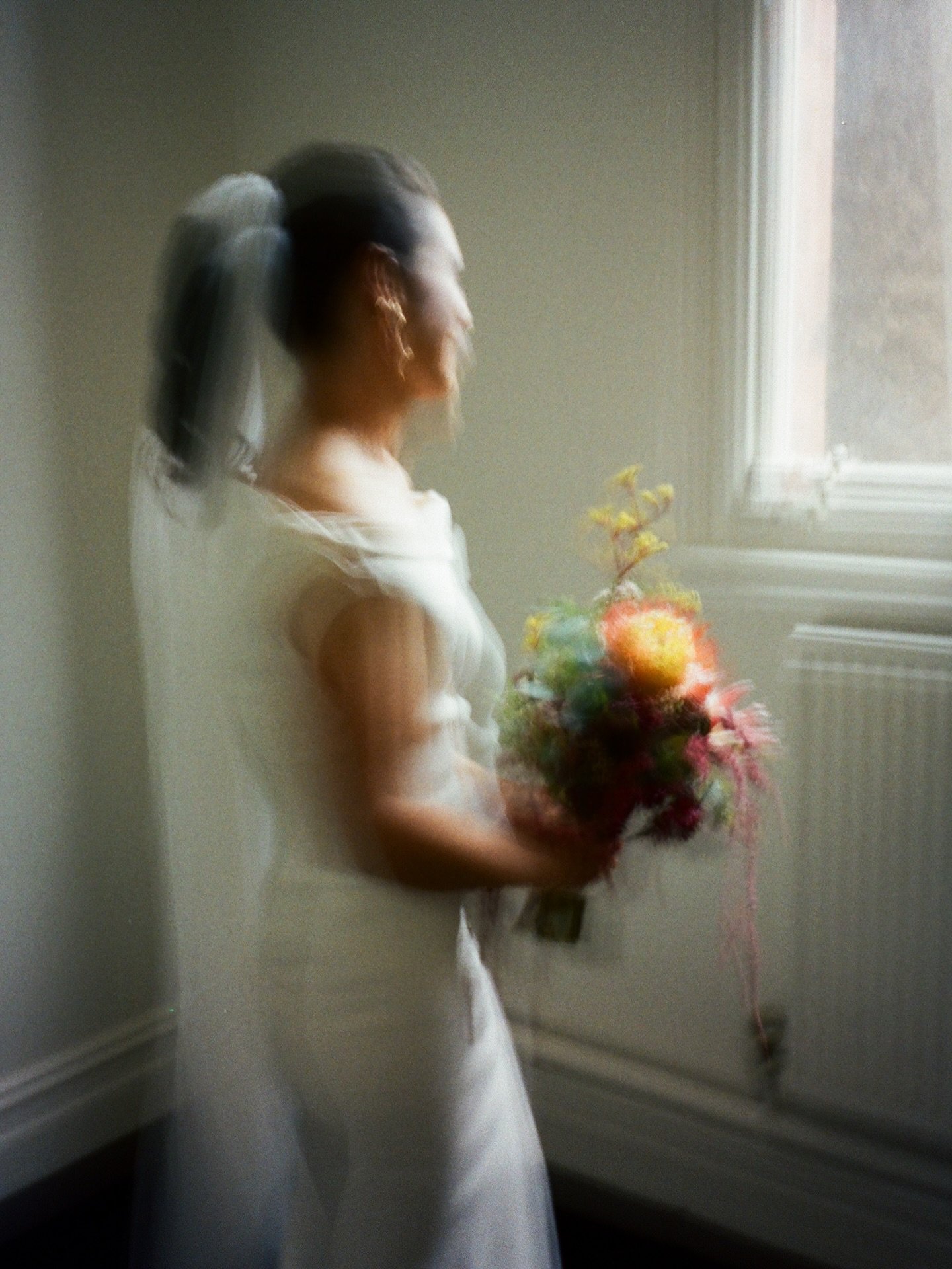 A touch of 35mm magic for Harriet &amp; Ryan 🎞️ I shoot one roll of film per wedding as a gift to you, just to add a little something different to your final gallery. Results are varied, raw, nostalgic, and quite frankly: a chemical miracle✨

Additi