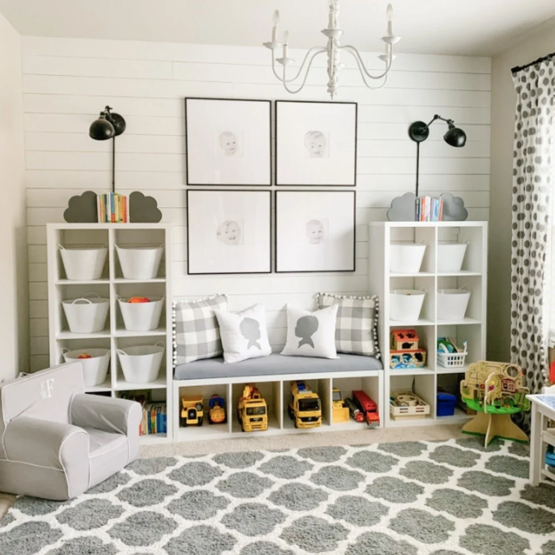 LOVE this simple, sophisticated nursery storage system from Casey @homeandhollow. Proving that, A. Your kids&rsquo; space doesn&rsquo;t have to define your home&rsquo;s style; and B. Kids&rsquo; toy storage doesn&rsquo;t need to be complicated. 📸 Ph