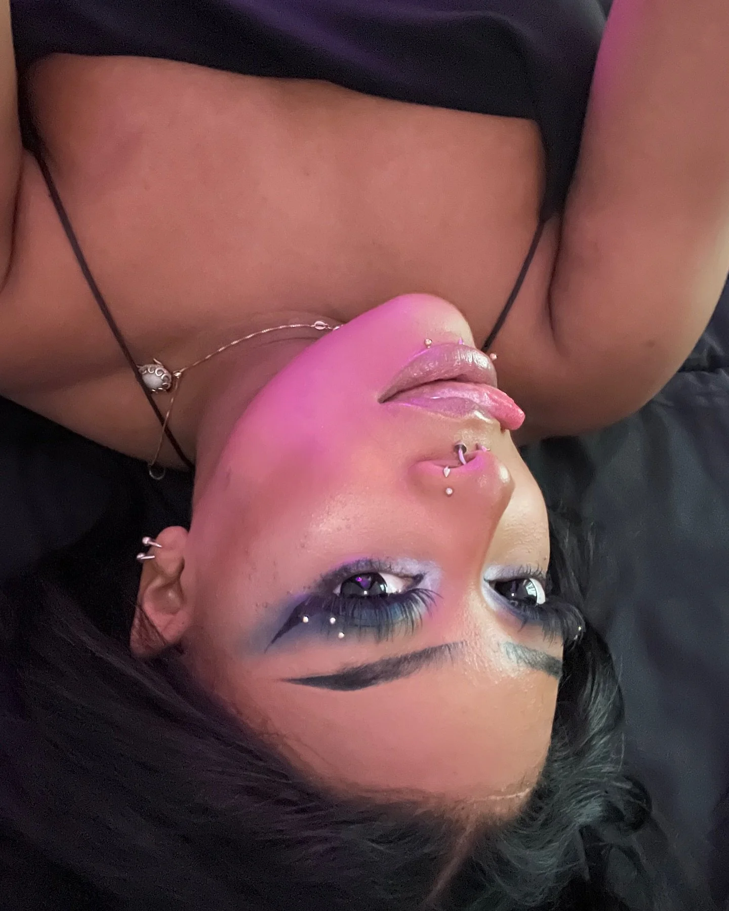 🦋✨
.
.
.
#alternativegirl #alternativefashion #alternativemakeup